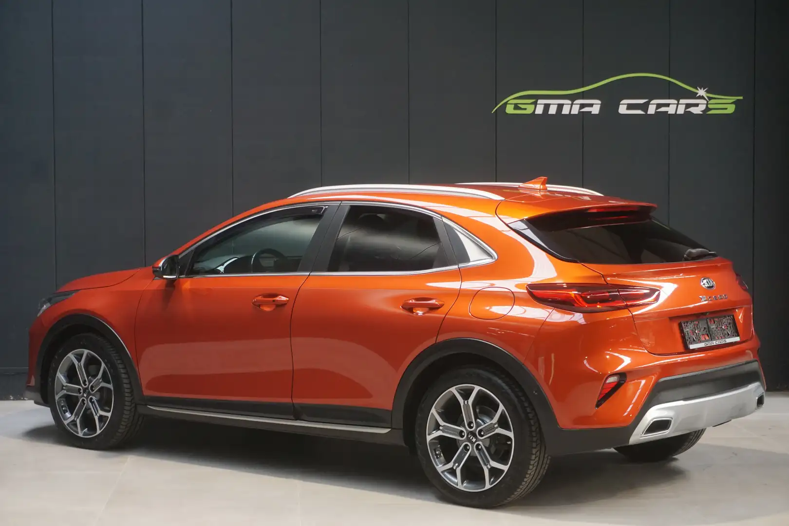 Kia XCeed 1.4 T-GDI Benzine Automaat-Navi-Cam-PDC-Garantie Oranje - 2
