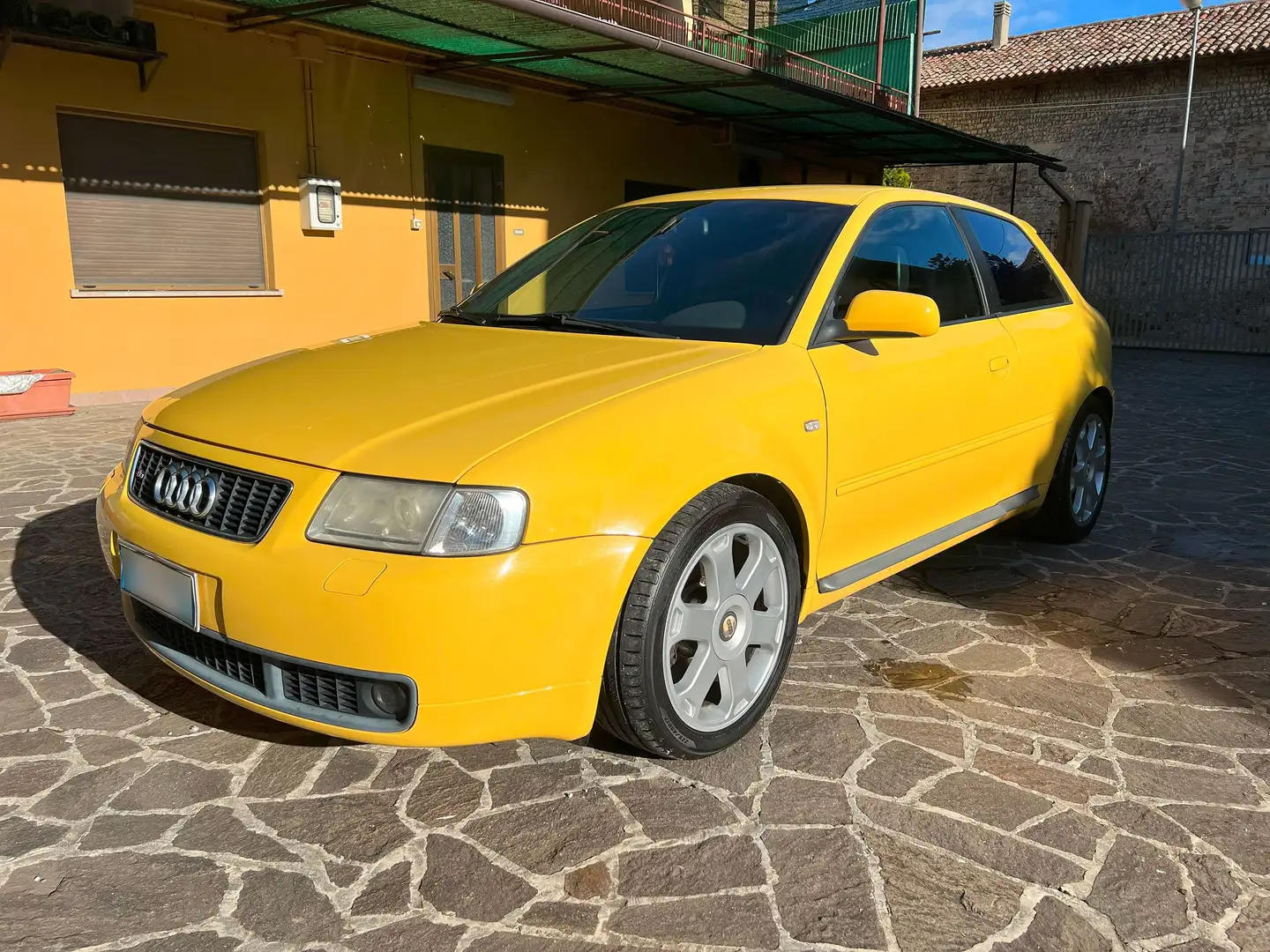 Audi S3 S3 1.8 quattro Yellow - 1