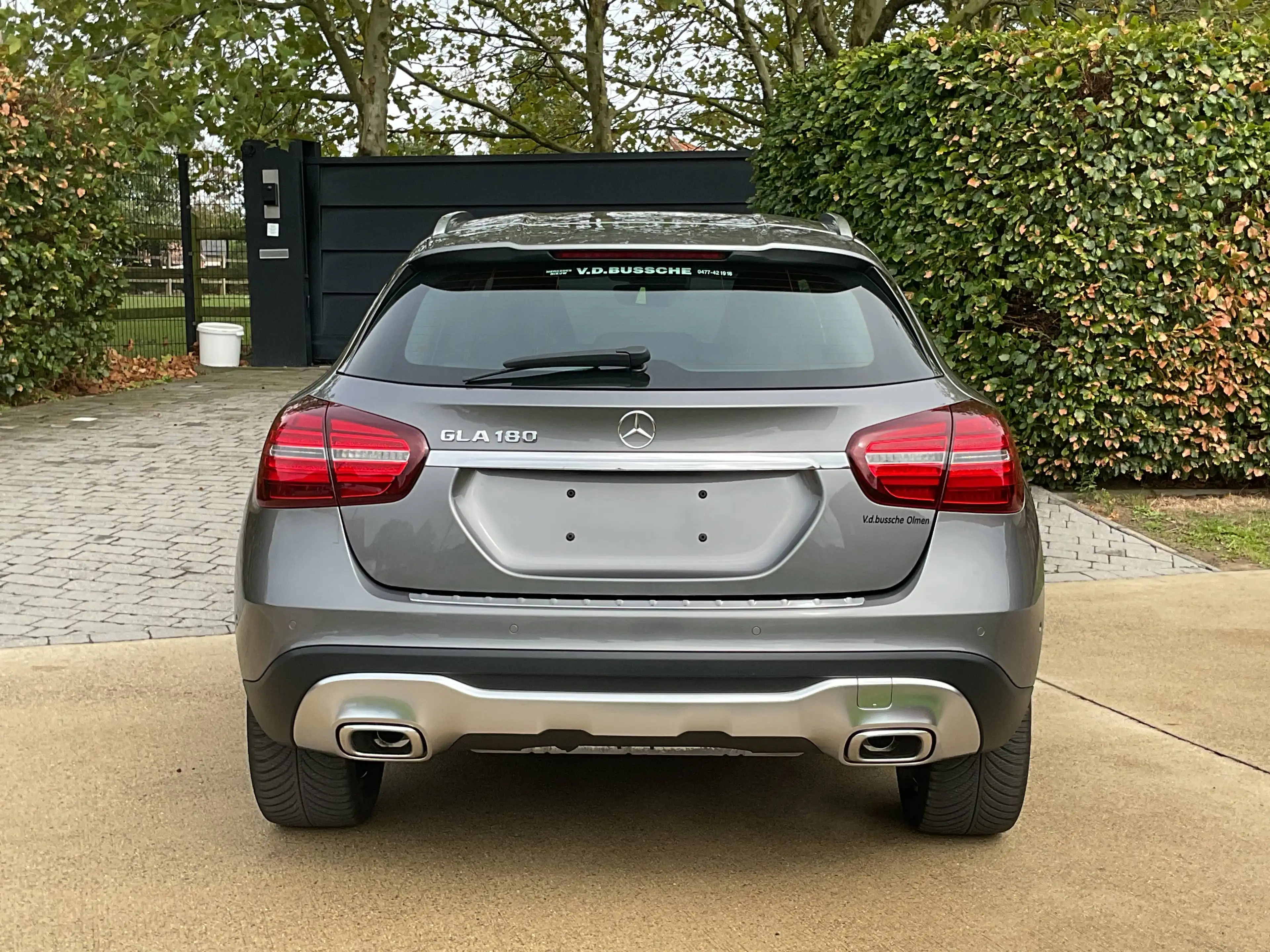 Mercedes-Benz GLA 180 Camera * Dodehoekassistentie * Elektr. kofferklep * Trekhaak * 2j waarborg! — photo 7