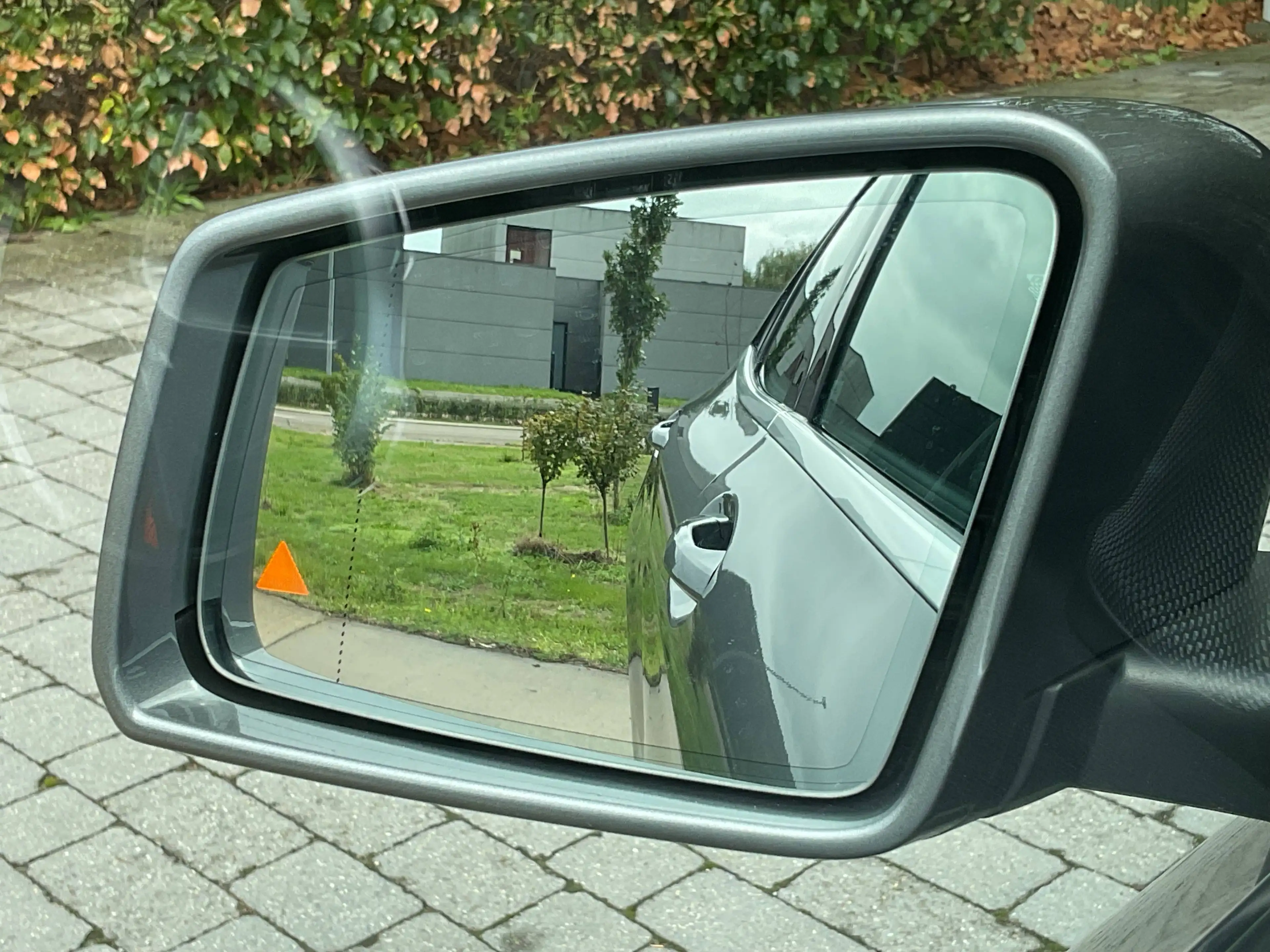 Mercedes-Benz GLA 180 Camera * Dodehoekassistentie * Elektr. kofferklep * Trekhaak * 2j waarborg! — photo 11