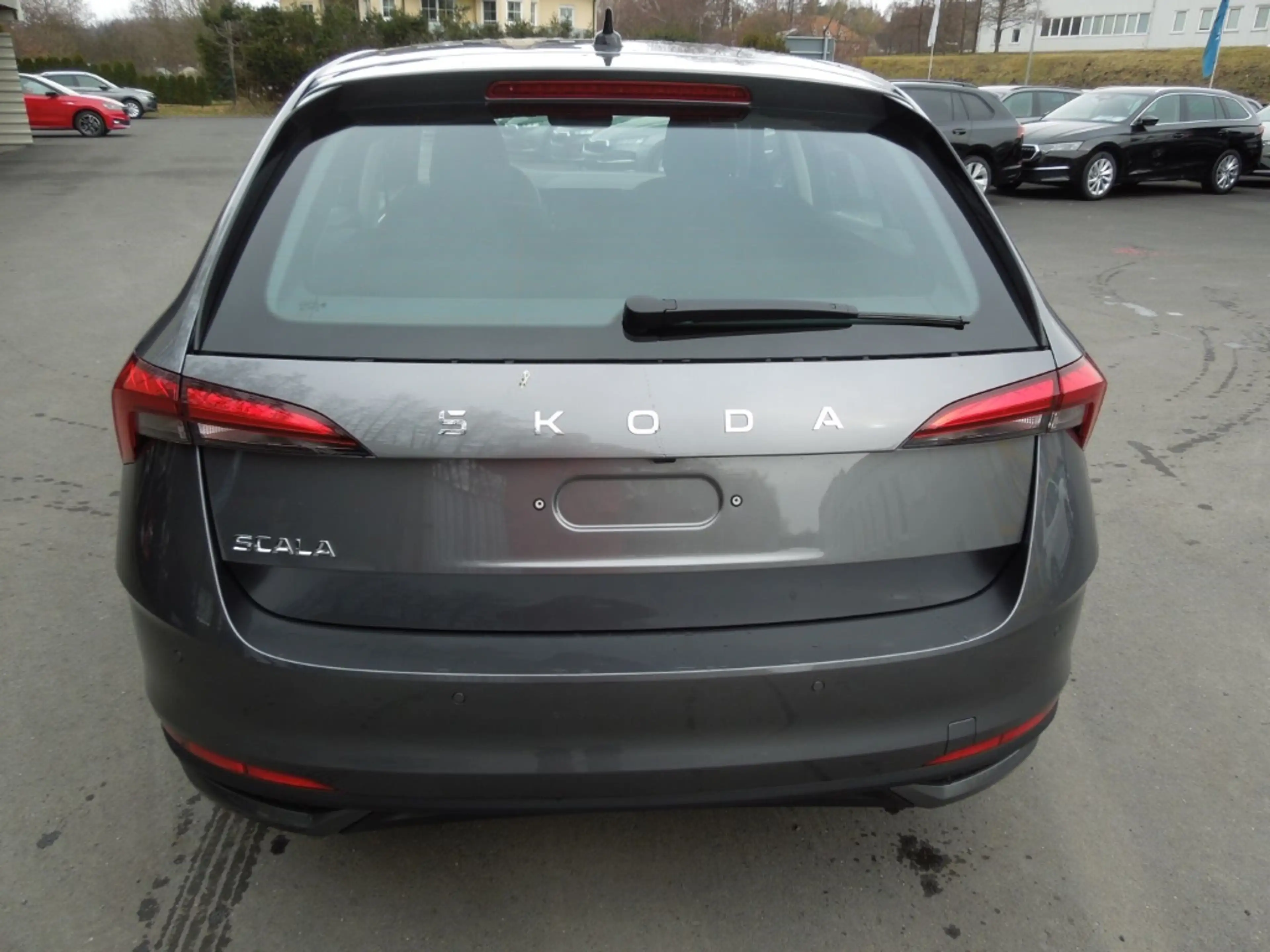 Skoda Scala 1.0TSI DSG Selection/LED/Sitzheizung/Kamera — photo 5