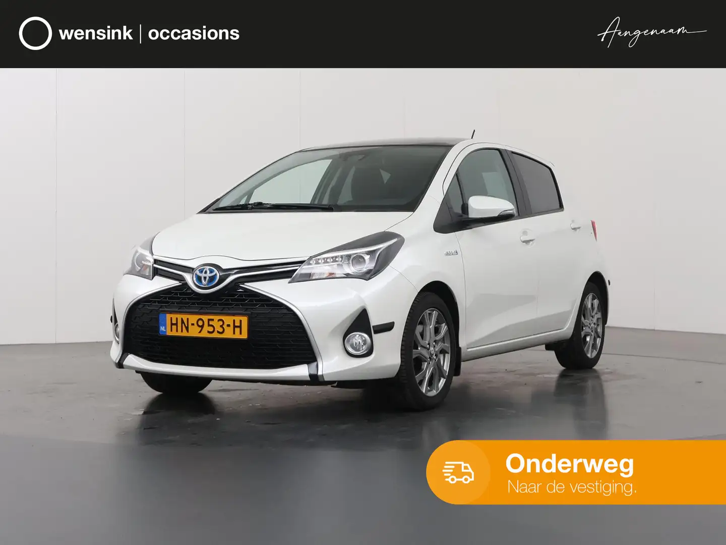 Toyota Yaris 1.5 Hybrid Dynamic | Panoramadak | Parkeercamera | Wit - 1