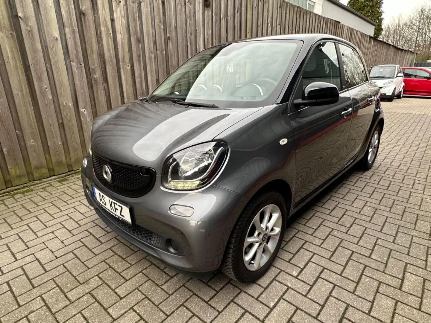 smart forFour Passion KLIMA ALU´S RADIO SERVO TEMPOMAT Grau - 1