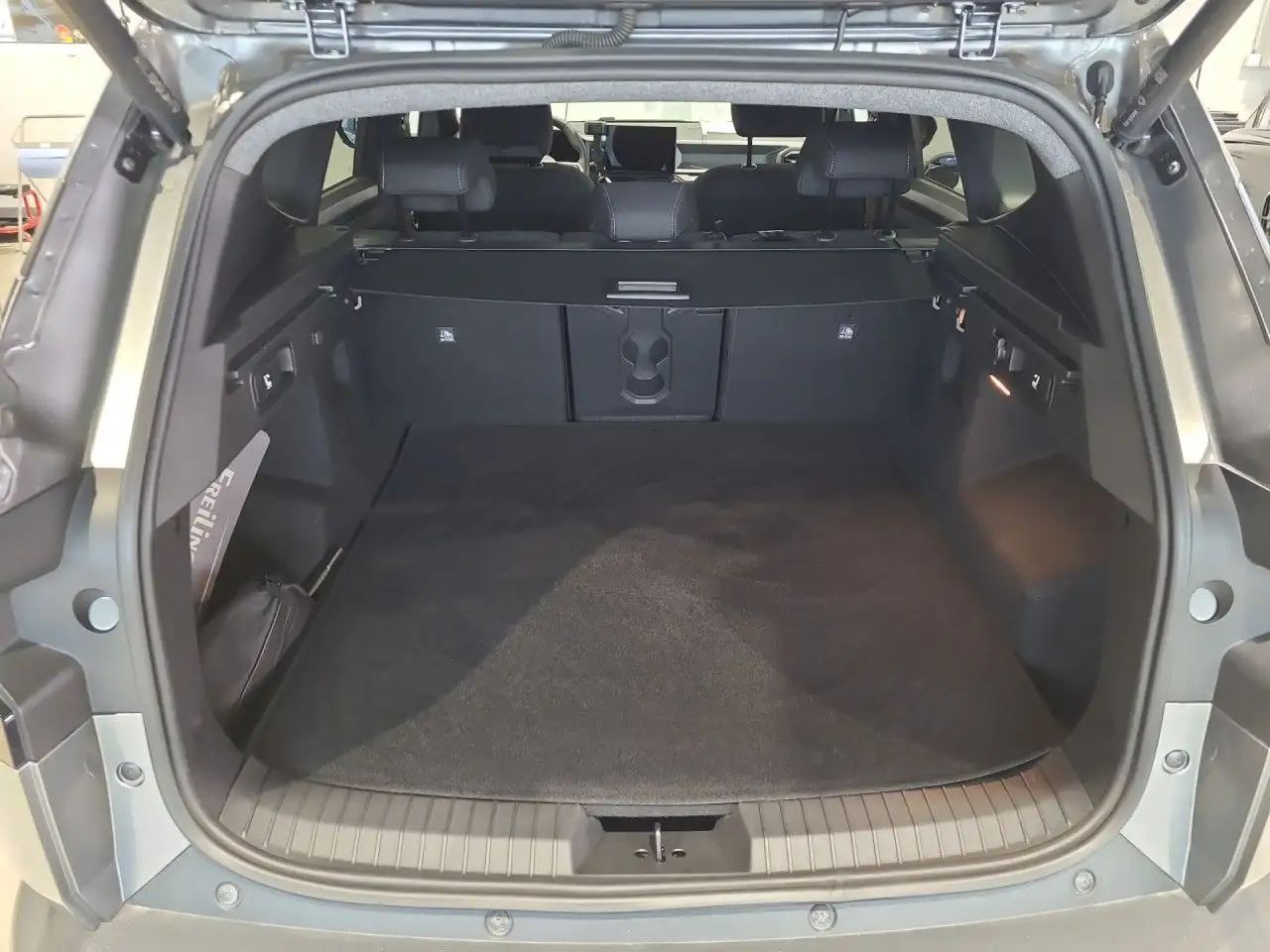 Dacia Bigster Hybrid 155 Journey Vorf hrwagen Sportpaket 13