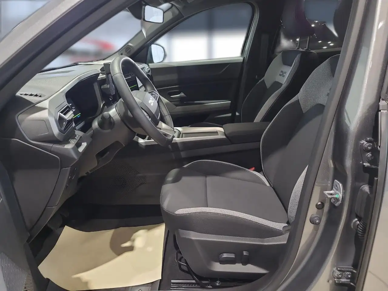 Dacia Bigster Hybrid 155 Journey Vorf hrwagen Sportpaket 7