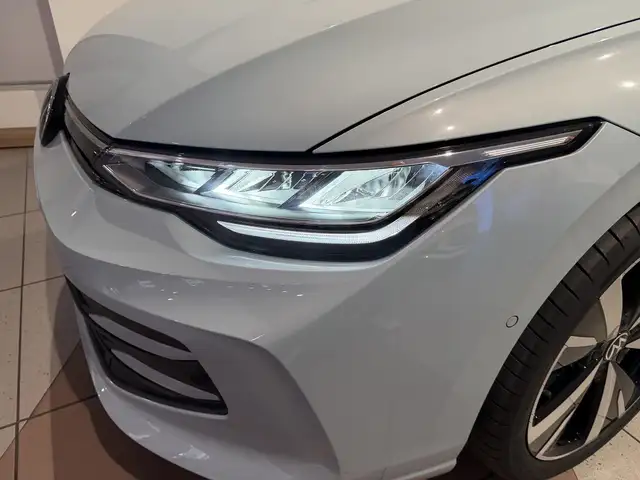 Volkswagen Golf view 15