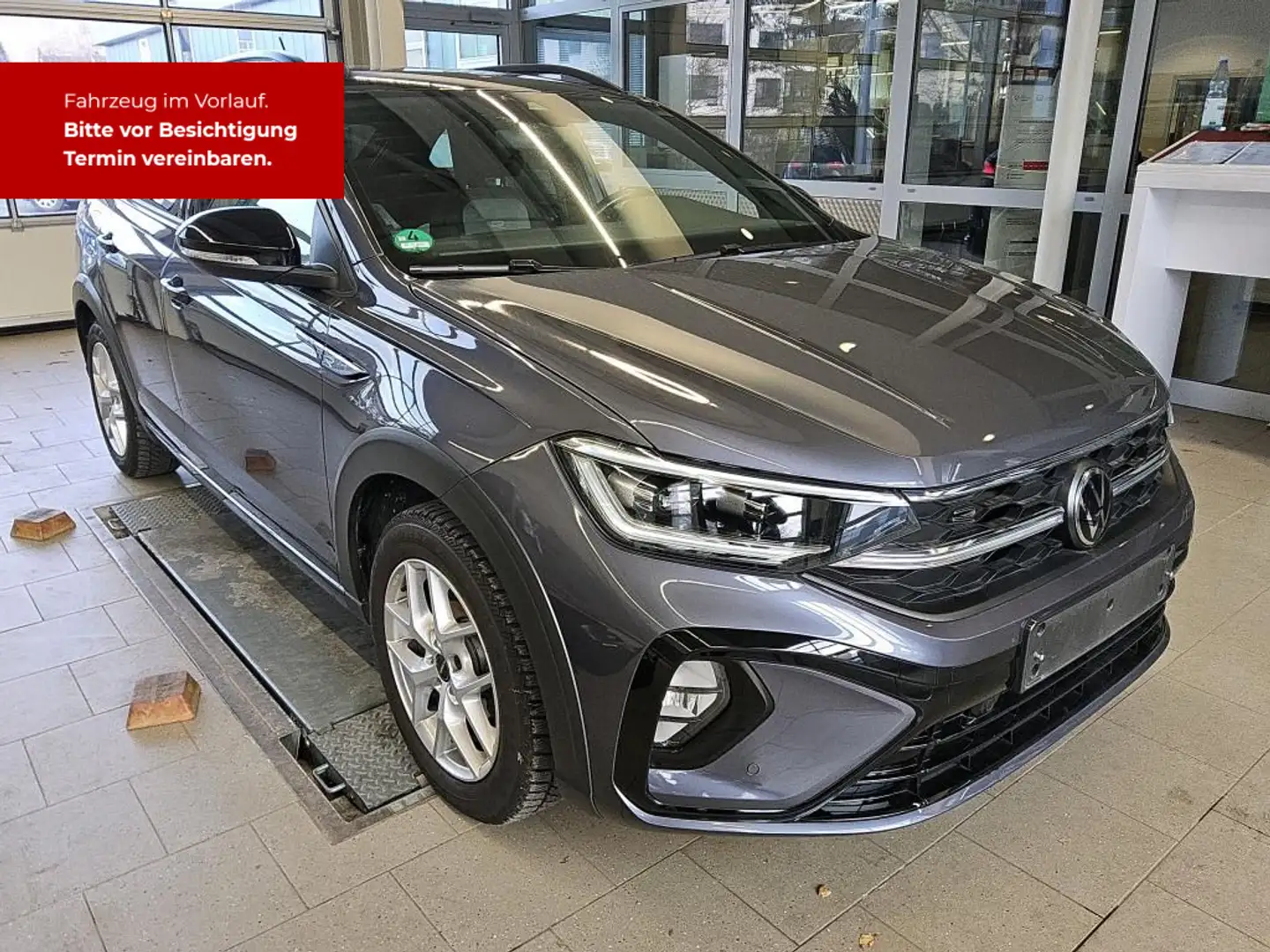 Volkswagen Taigo 1.0 TSI R-Line Navi IQ.Light ACC Grau - 2