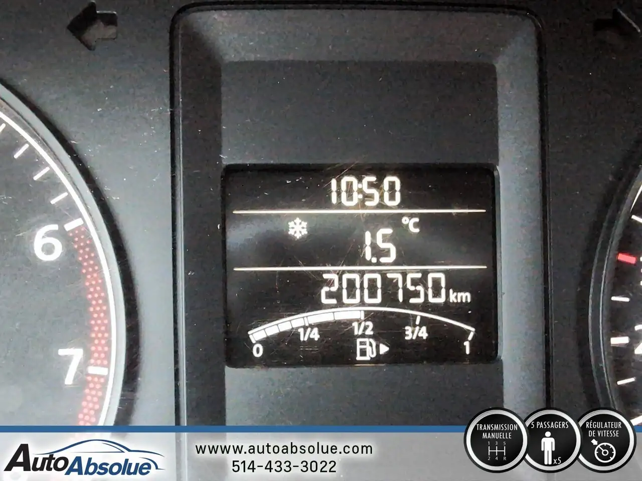 Volkswagen Jetta снимка Volkswagen Jetta