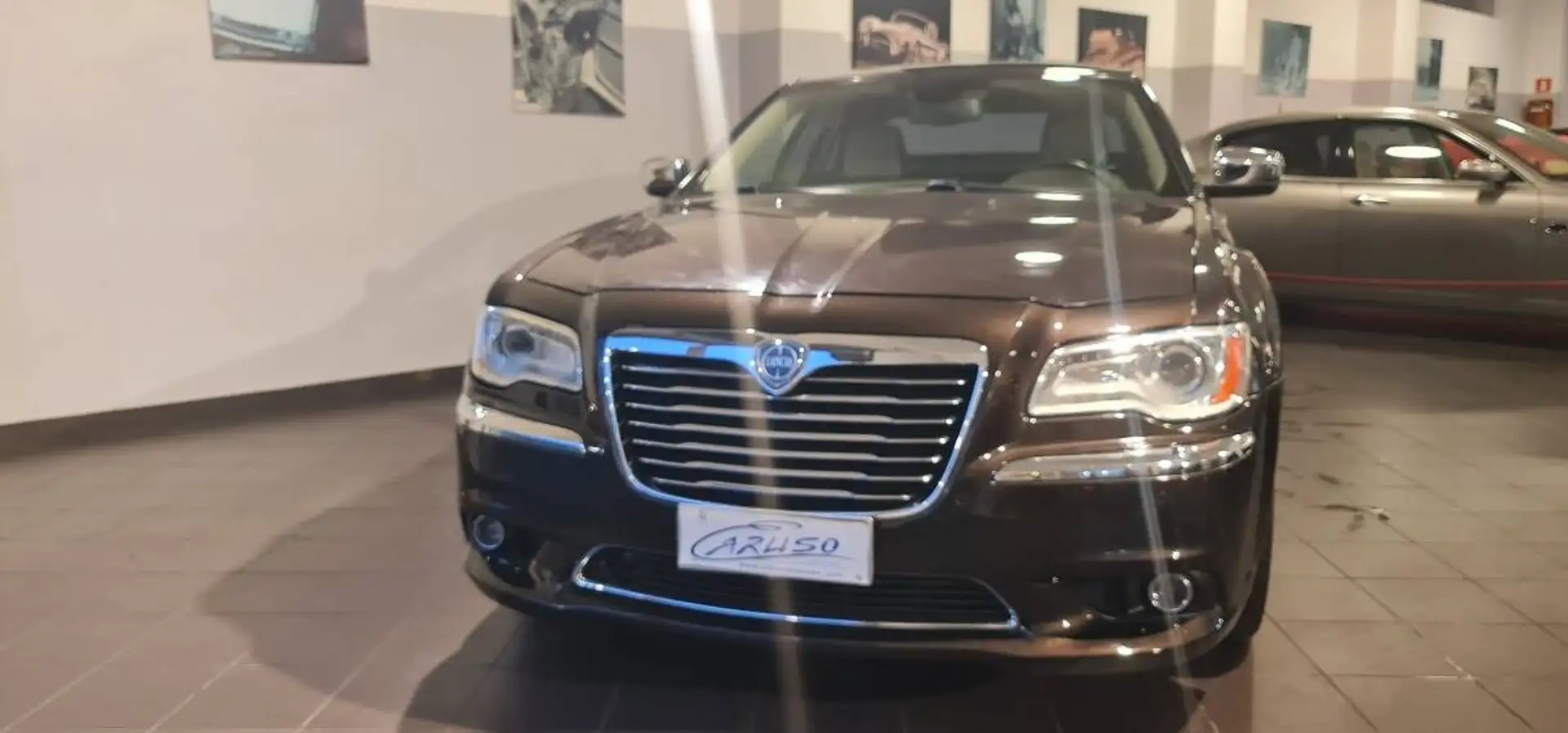 Lancia Thema 3.0 V6 mjt Executive 239cv  *GAR 2 ANNI LANCIA* Marrón - 2