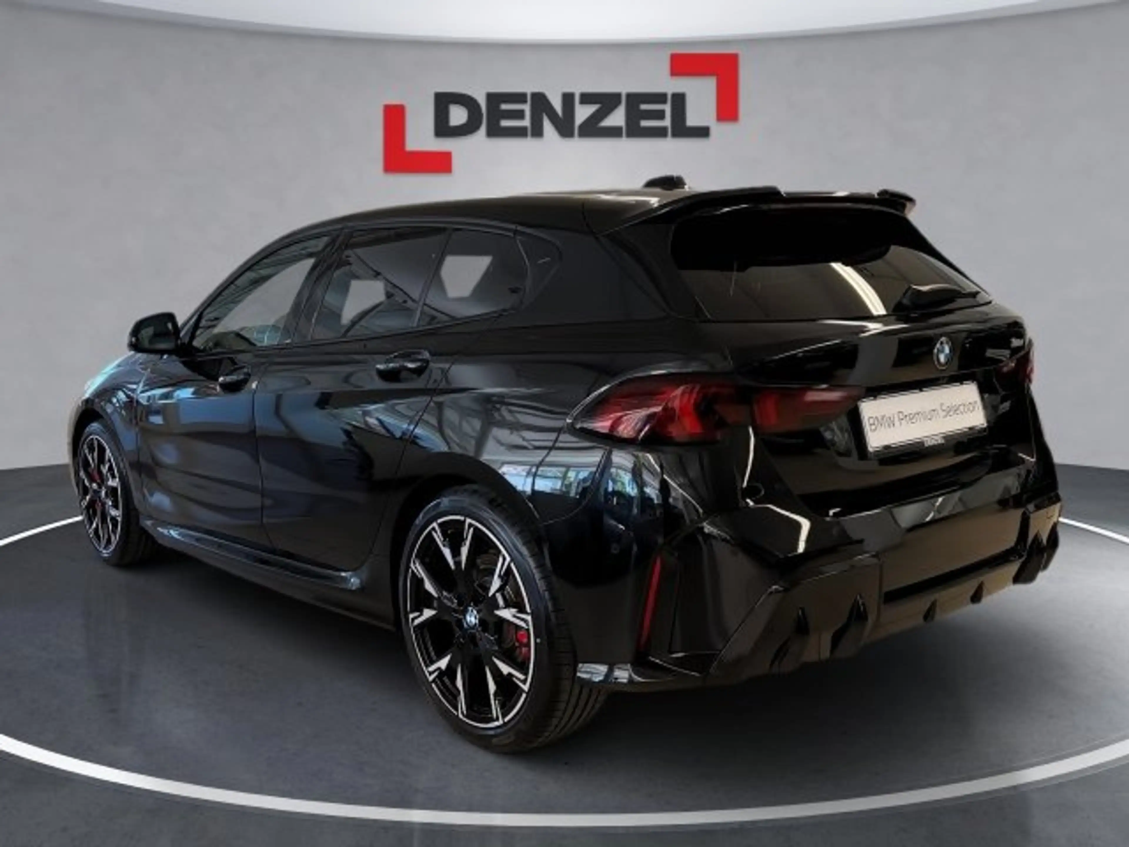 BMW 118 d 5-Türer F70 B47 — photo 3