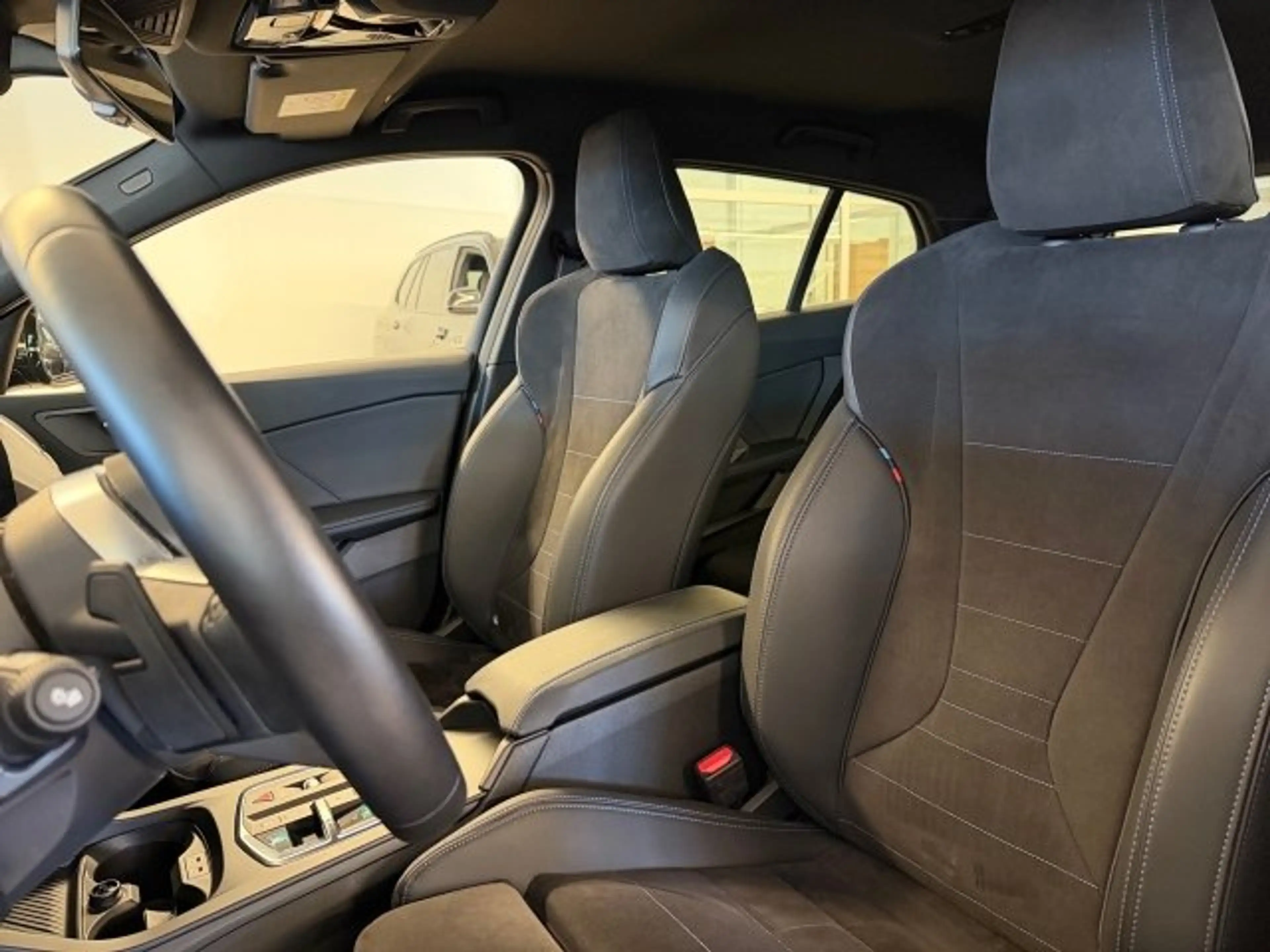 BMW 118 d 5-Türer F70 B47 — photo 14