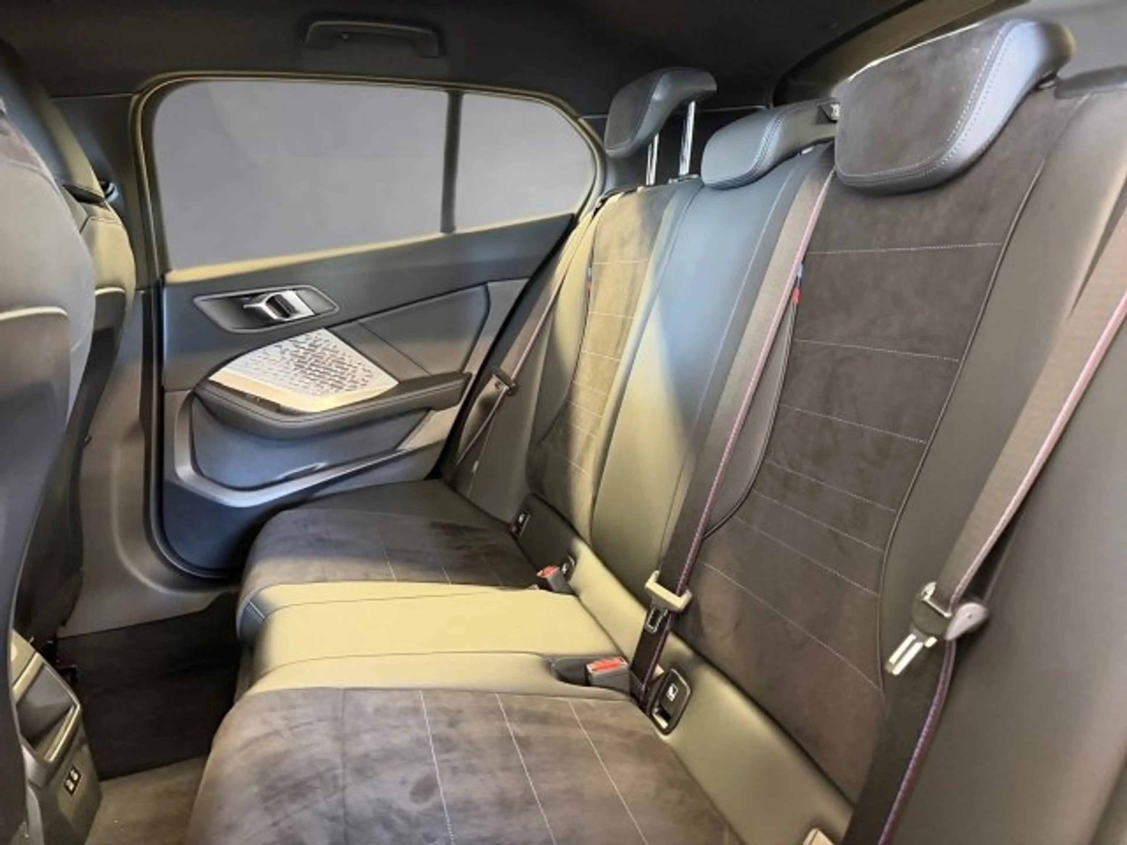 BMW 118 d 5-Türer F70 B47 — photo 12