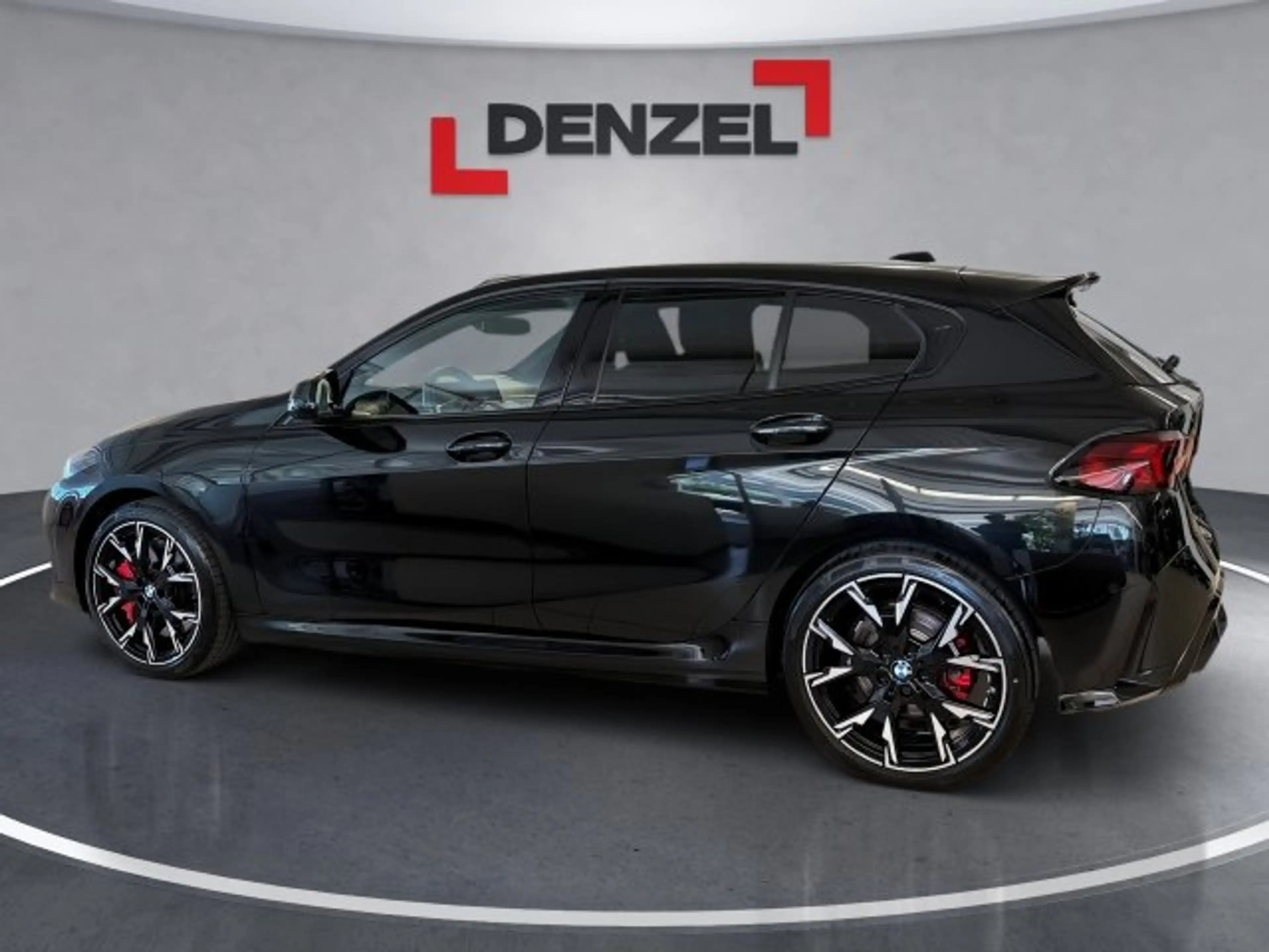 BMW 118 d 5-Türer F70 B47 — photo 2