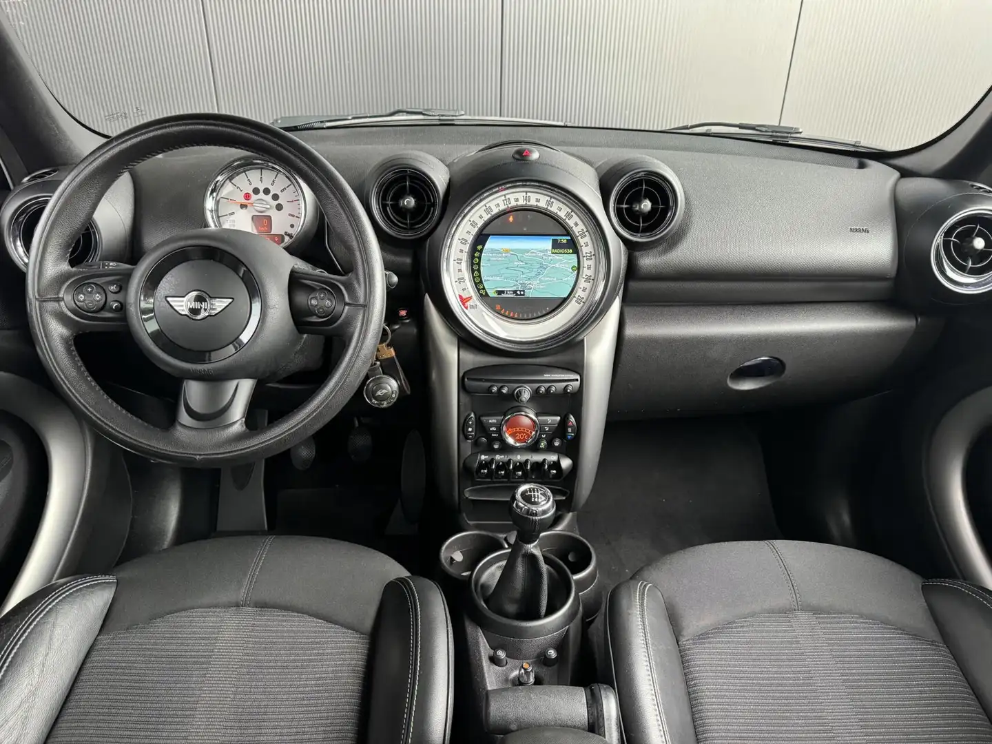 MINI One Countryman 1.6 Chili PANO*NAVI*PDC*CRUISE*BLUETOOTH Blanc - 2