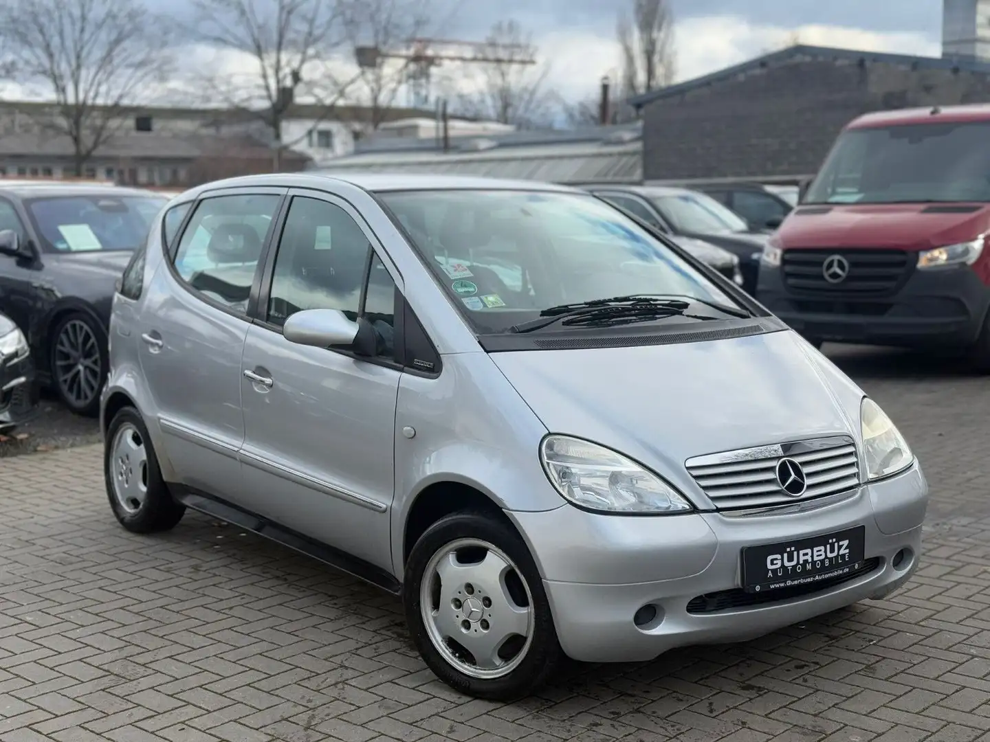 Mercedes-Benz A 160 ELEGANCE Lang Automatik*Klima Silber - 1