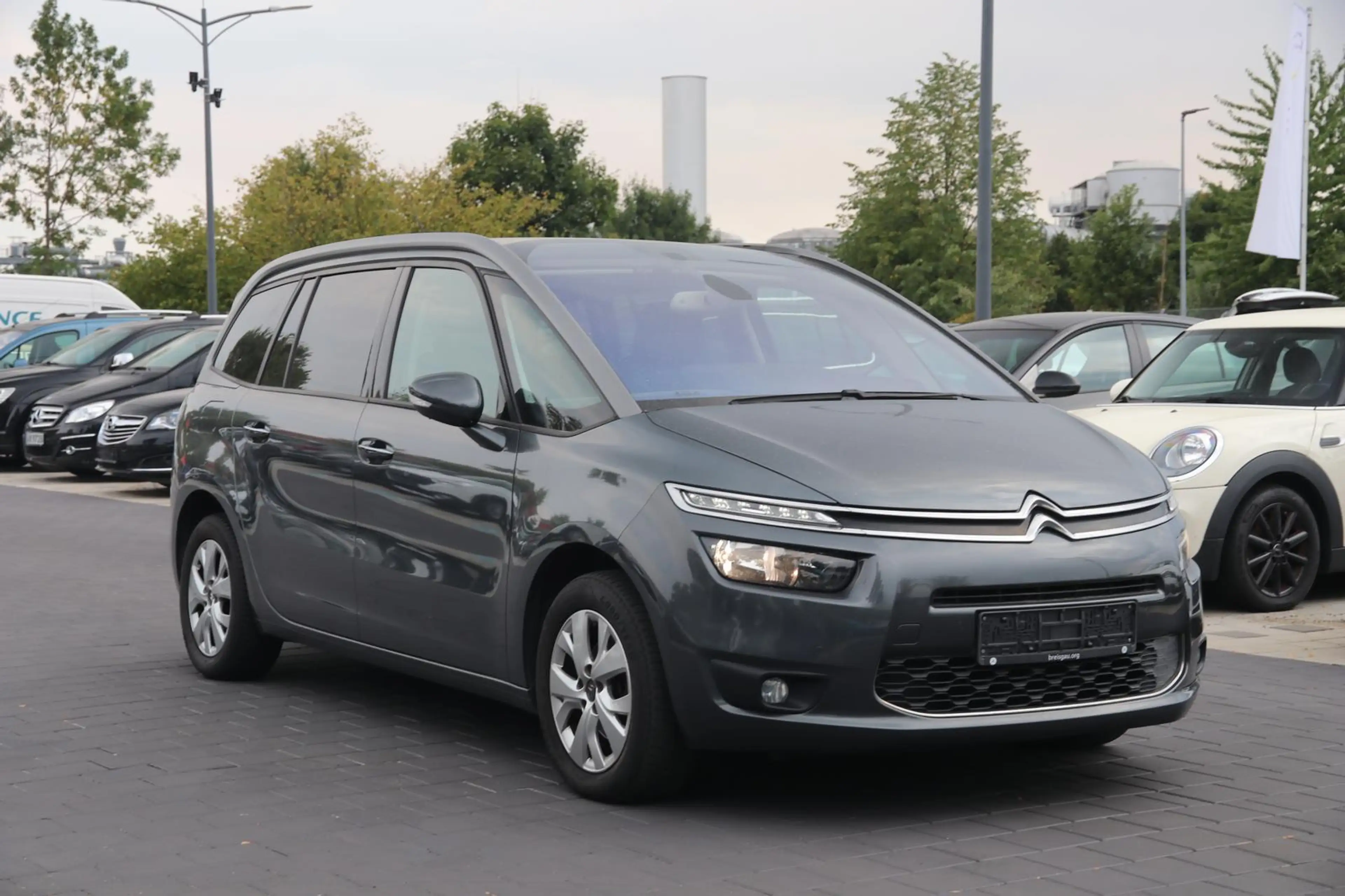 Citroen Grand C4 Picasso 1.6 Blue-HDI FAP Selection — photo 3