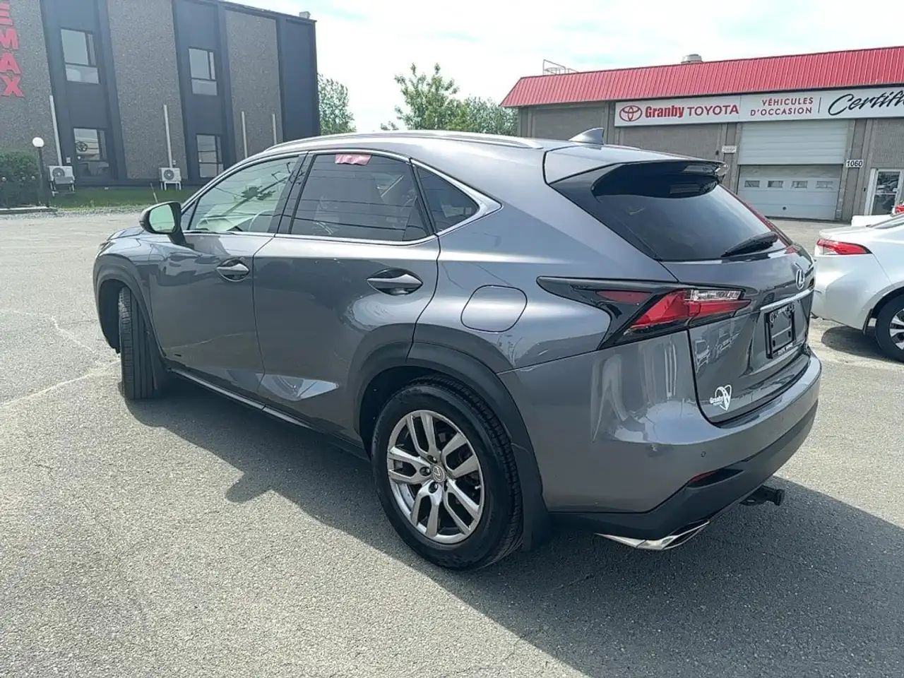 Lexus NX снимка Lexus NX