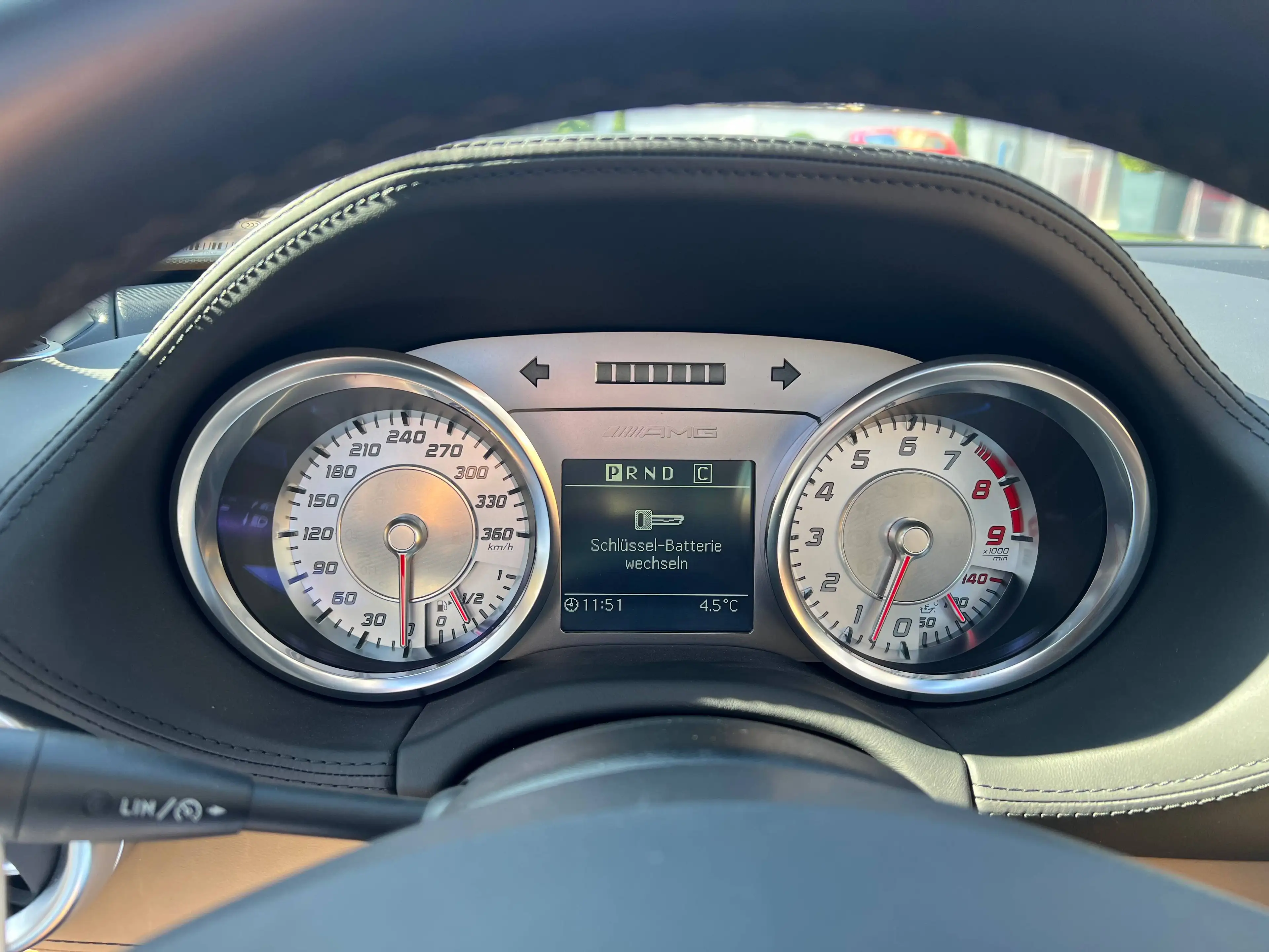 Mercedes-Benz SLS SLS AMG Roadster V8 6.2 nur only 9Tkm schwarz Verdeck beige — photo 12