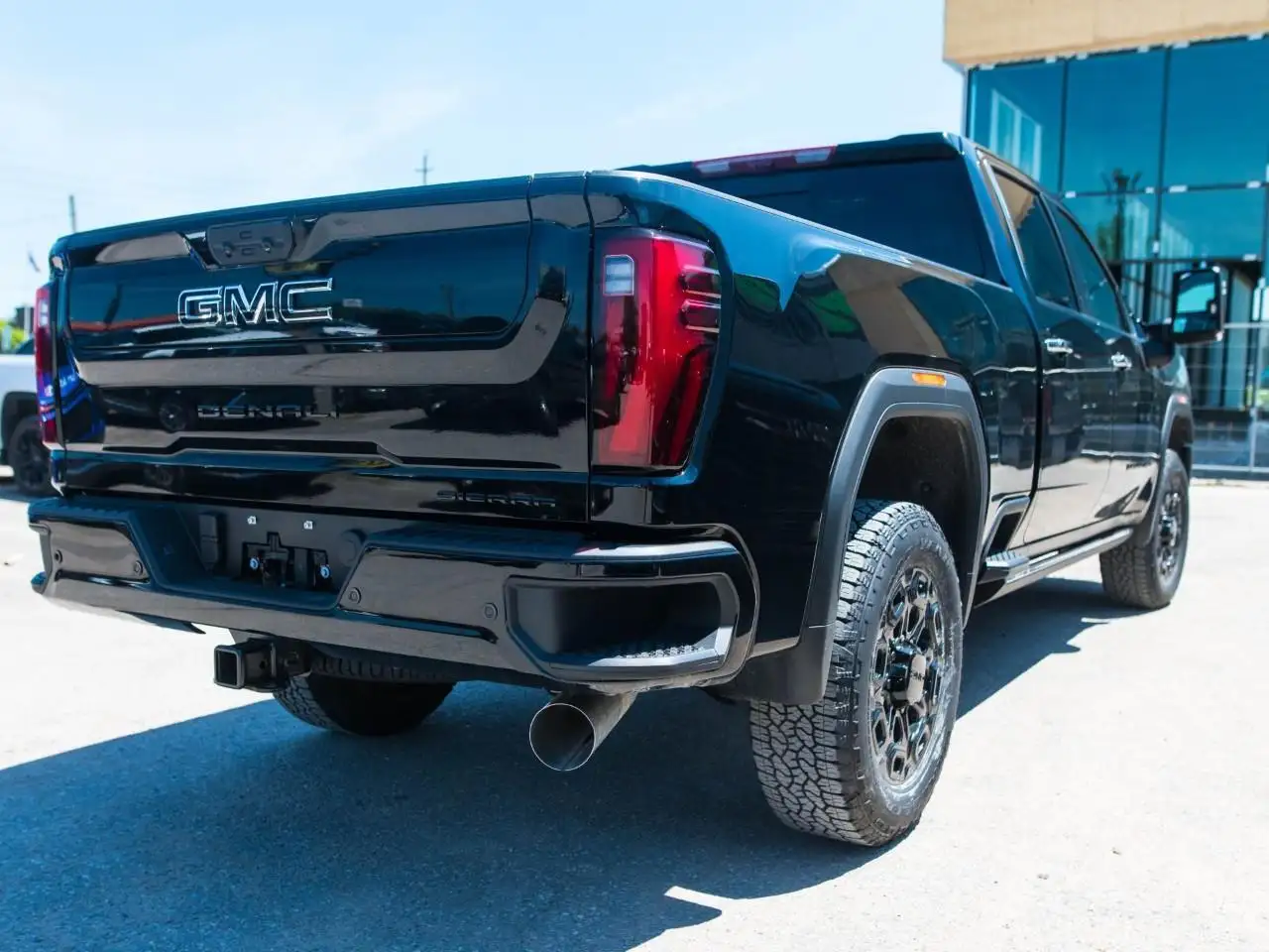 GMC Sierra 2500HD снимка GMC Sierra 2500HD