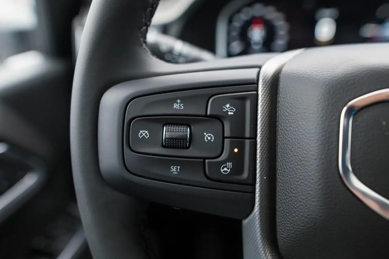 GMC Sierra 2500HD снимка GMC Sierra 2500HD