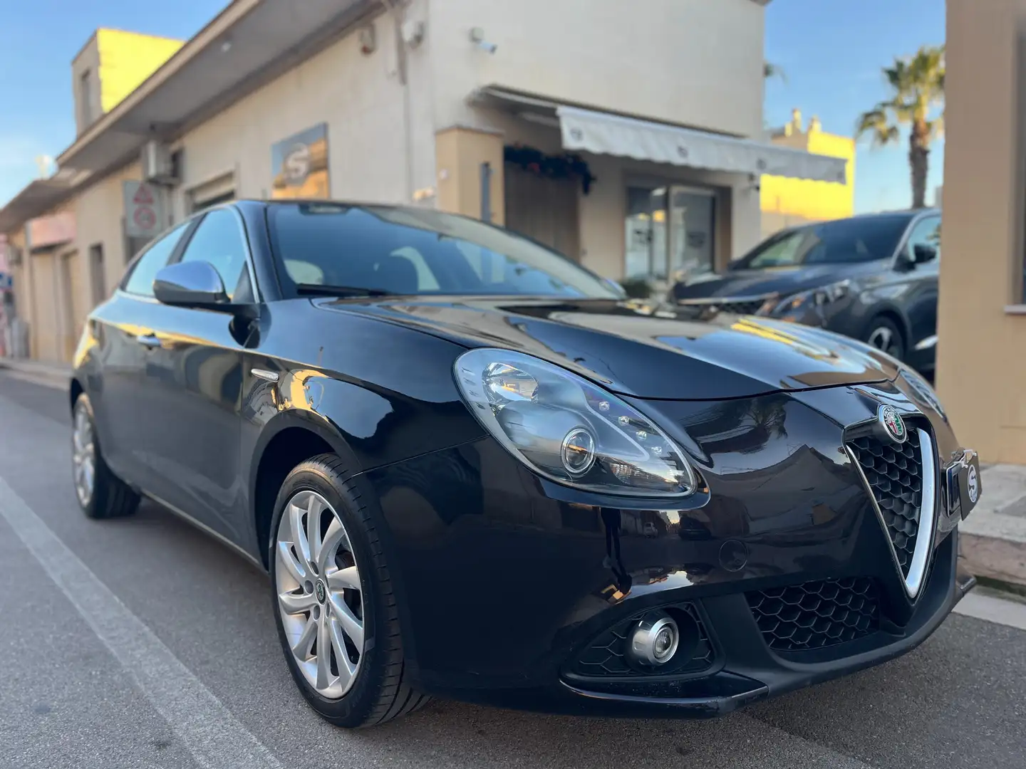 Alfa Romeo Giulietta 1.6JTDm-2 120 CV Distinctive Noir - 2
