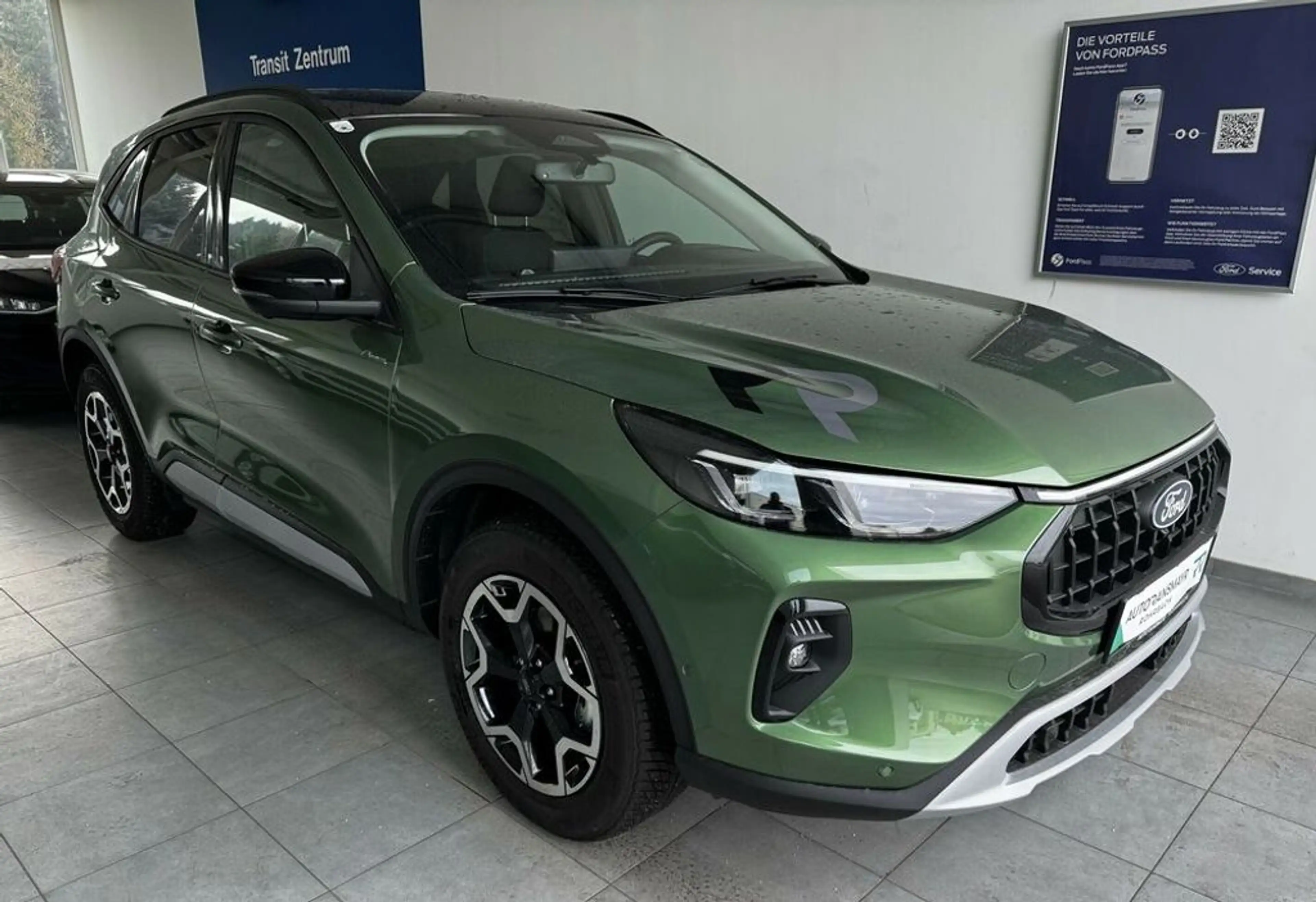 Ford Kuga Hybrid Active X — photo 3