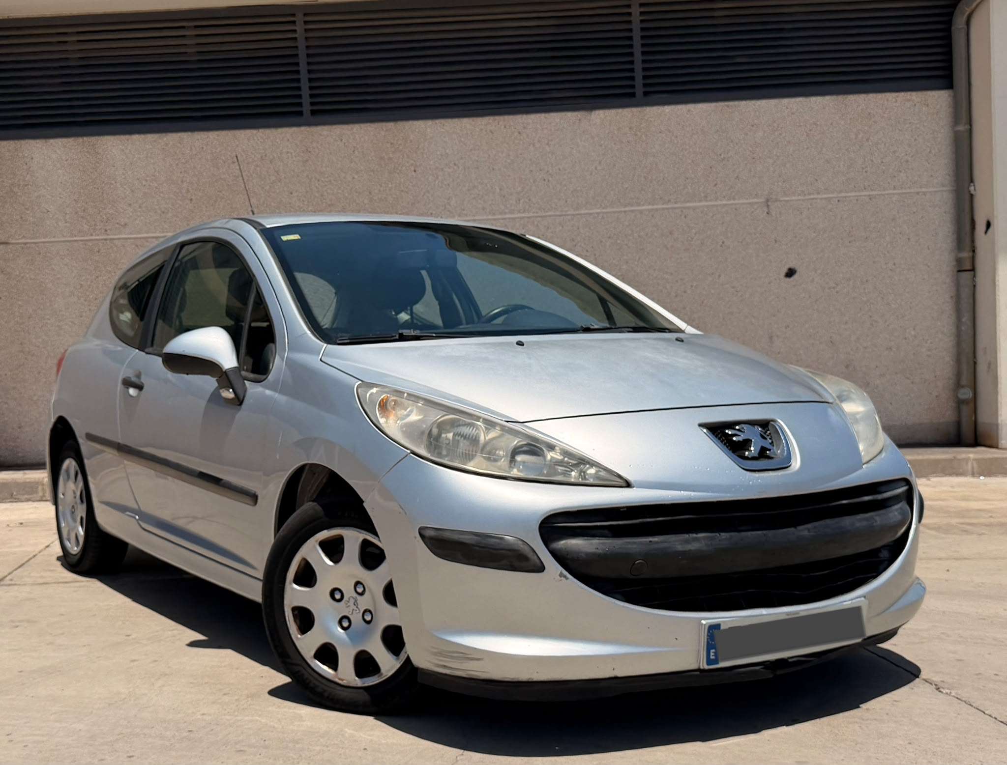 Peugeot 207 207 1.4i 16v X-Line X-Line - foto 1