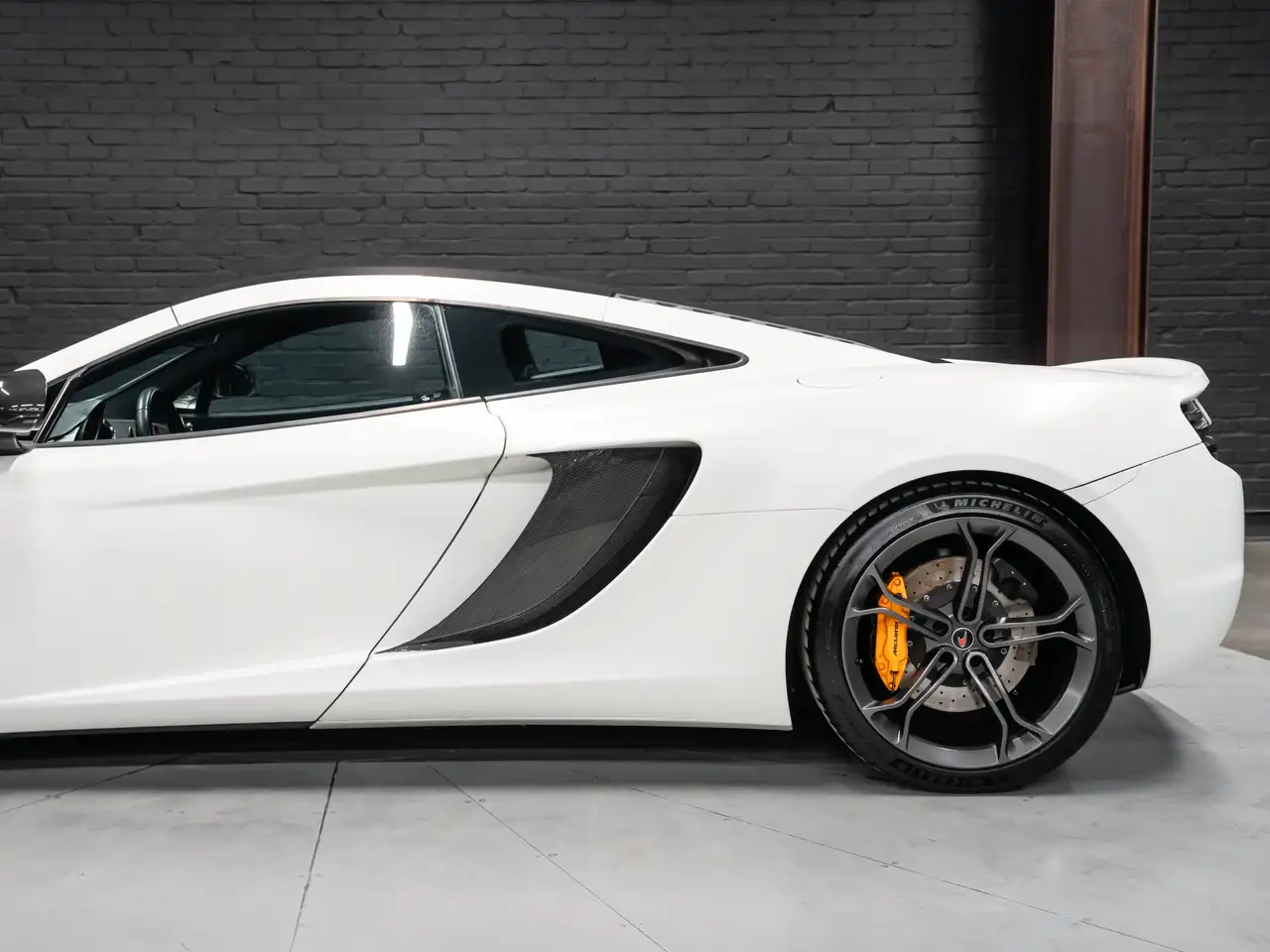 McLaren MP4-12C fotografie McLaren MP4-12C