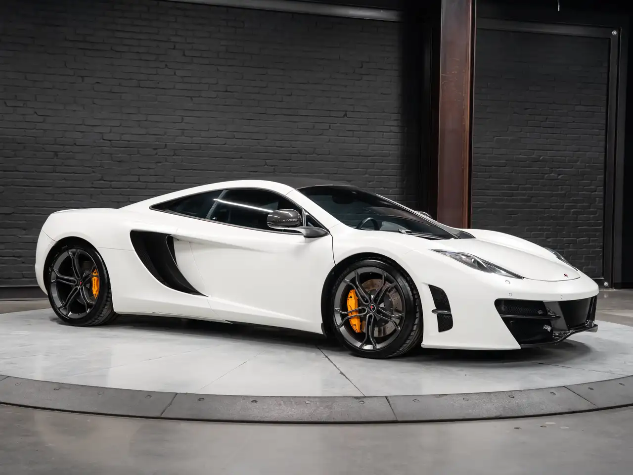 McLaren MP4-12C fotografie McLaren MP4-12C