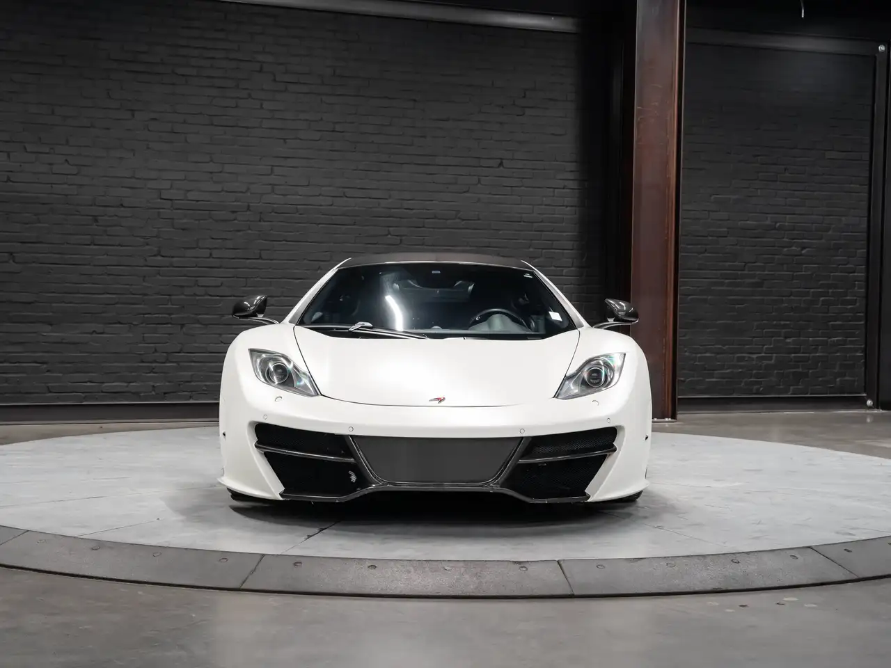 McLaren MP4-12C fotografie McLaren MP4-12C