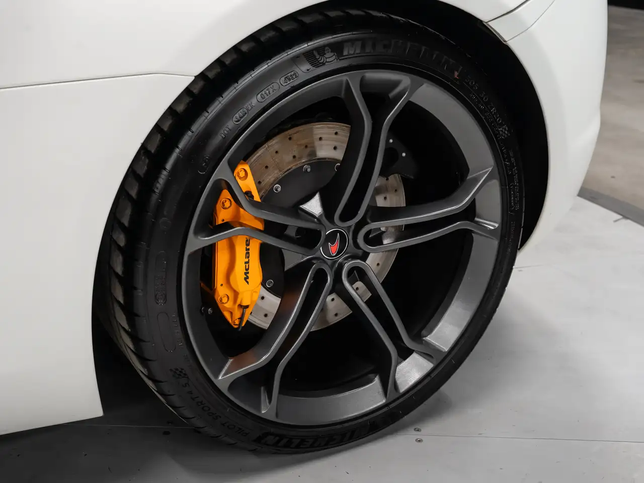 McLaren MP4-12C fotografie McLaren MP4-12C