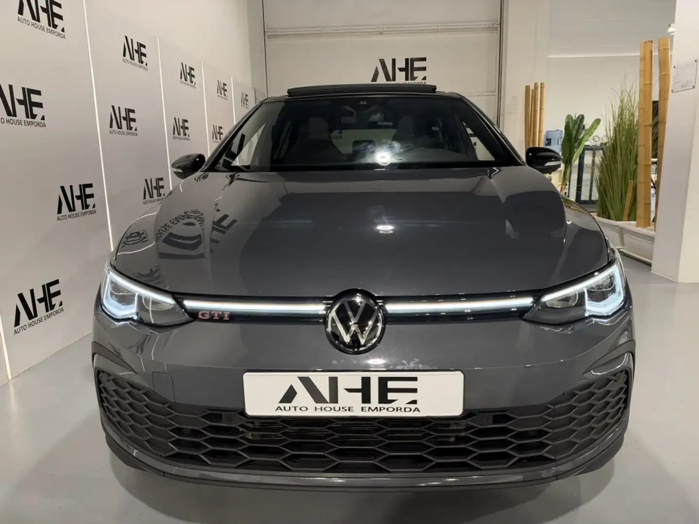 Volkswagen Golf GTI 2.0 TSI DSG 180kW Gris - 2