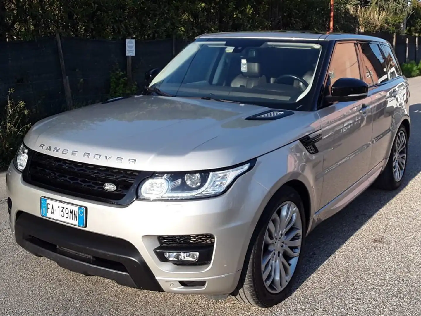 Land Rover Range Rover Sport Range Rover Sport II 3.0 tdV6 HSE Dynamic auto Goud - 1