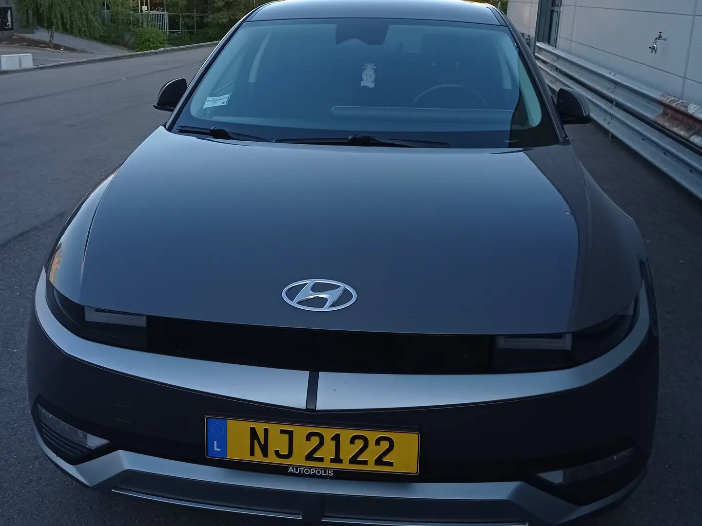 Hyundai IONIQ 5 58 kWh Core Gris - 1