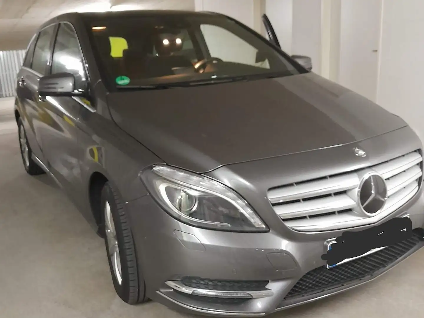 Mercedes-Benz B 200 B-Klasse (BlueEFFICIENCY)-7G-DCT Grau - 1