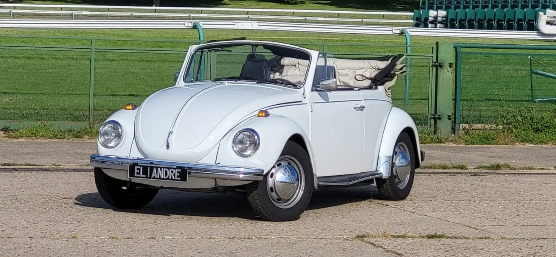 Volkswagen Coccinelle 1302 LS CAB - 1