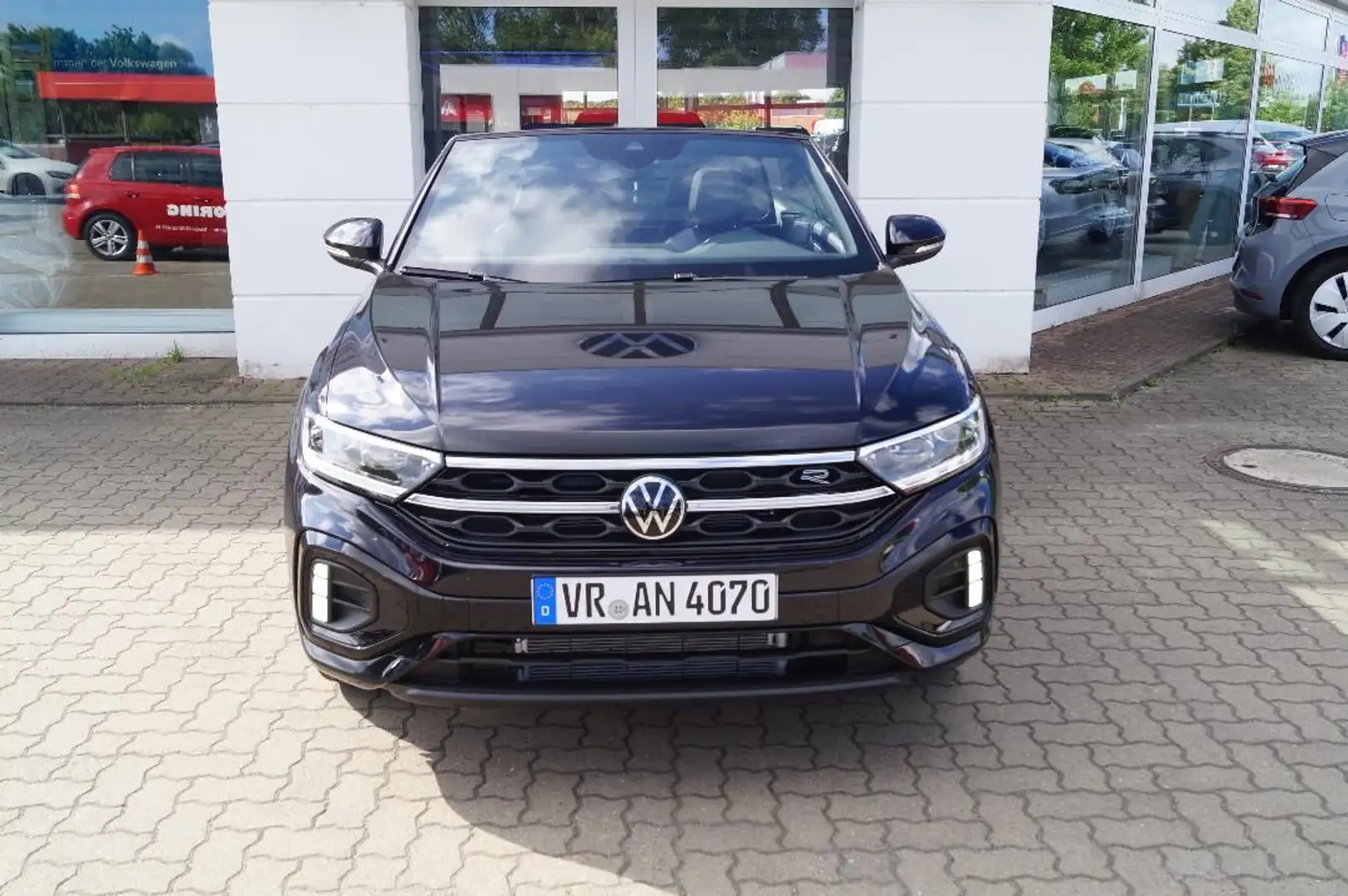 Volkswagen T-Roc Cabriolet R-Line 1.5 TSI DSG Black Style A Schwarz - 2