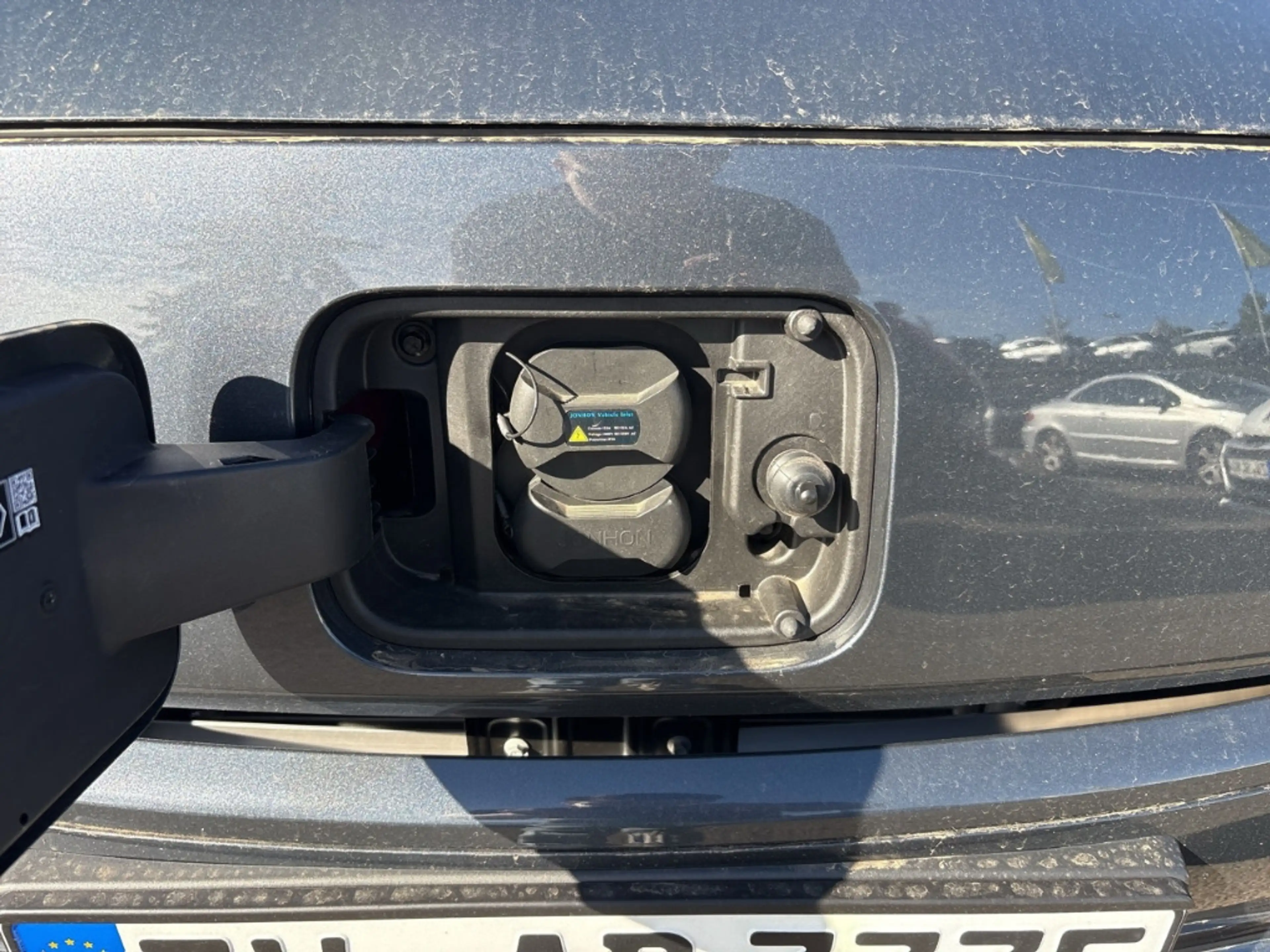 Leapmotor T03 BEV Panorama Navi ACC Fahrerprofil Musikstreaming — photo 12