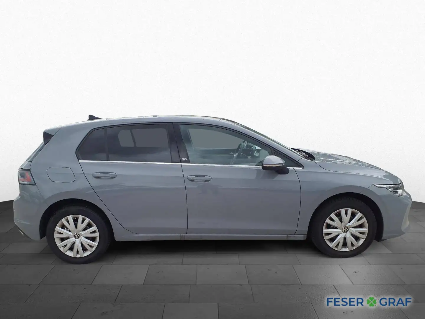 Volkswagen Golf VIII 1.5 eTSI DSG 50 EDITION HUD NAVI MATRIX Grau - 2