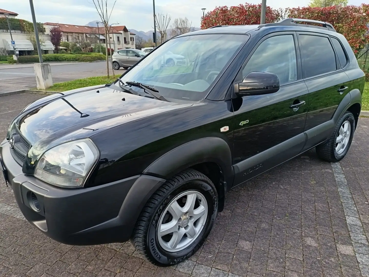 Hyundai TUCSON 2.0 crdi Active 5p - 1