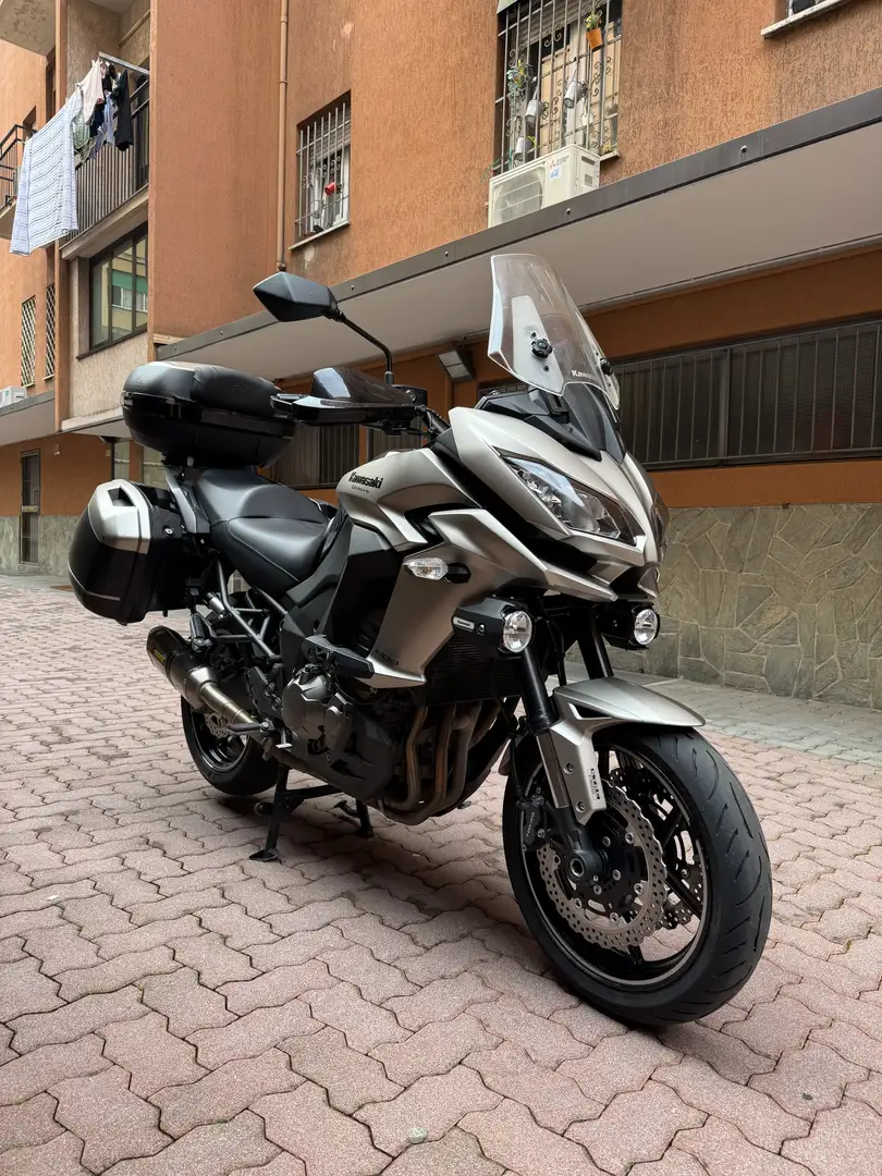 Kawasaki Versys 1000 Grand Tourer - 1