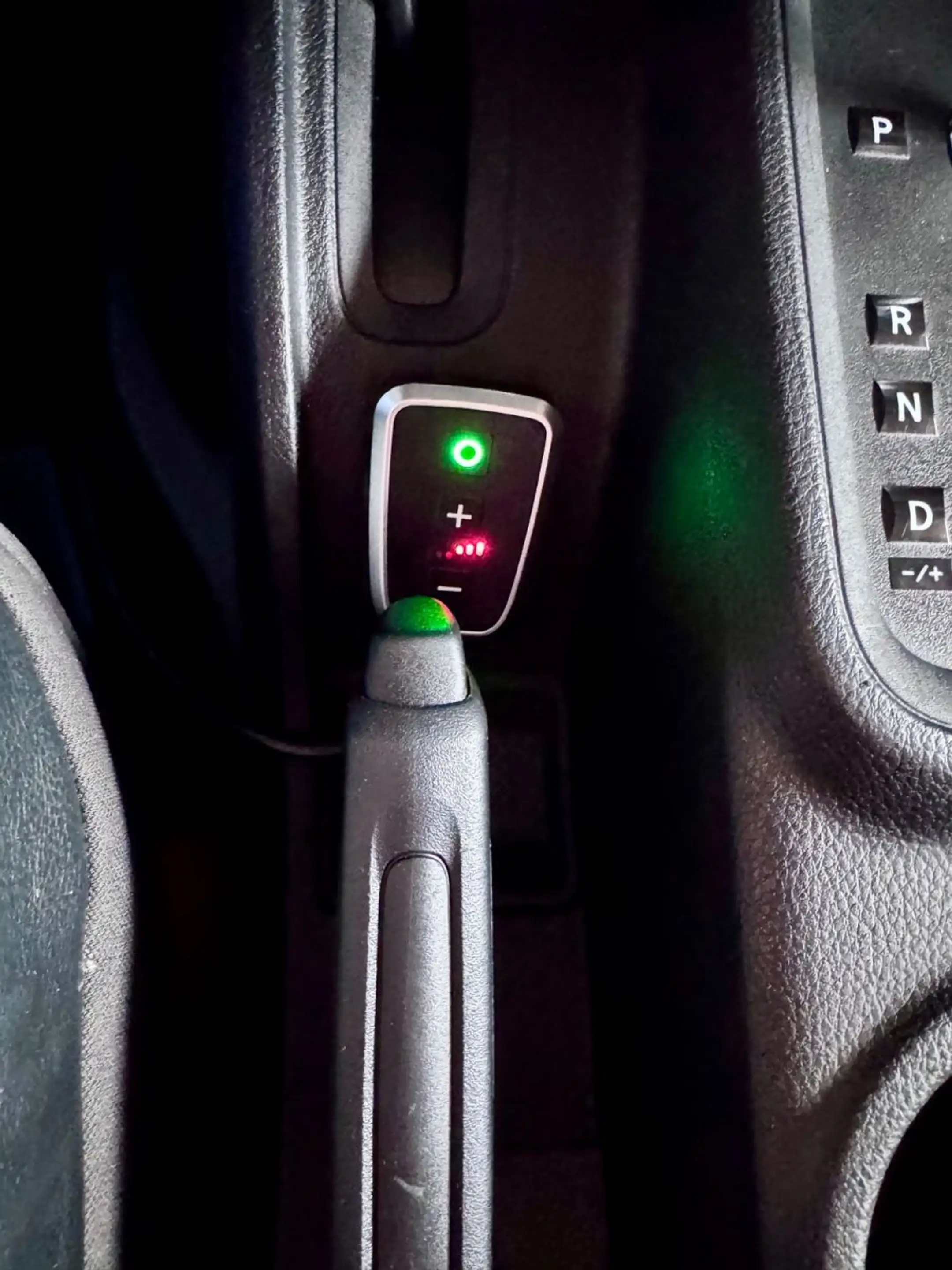 Jeep Wrangler Unlimited Lang Seilwinde AHK Navi LED — photo 13