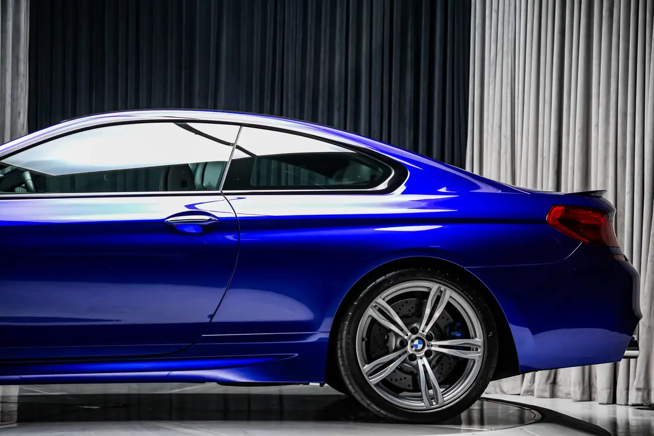BMW M6 снимка BMW M6