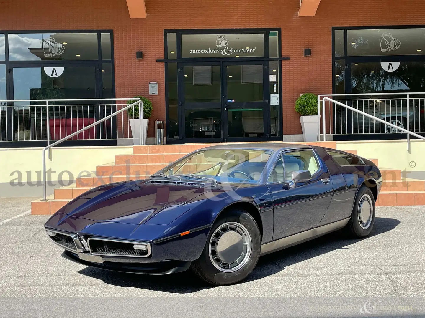 Maserati Bora plava - 1