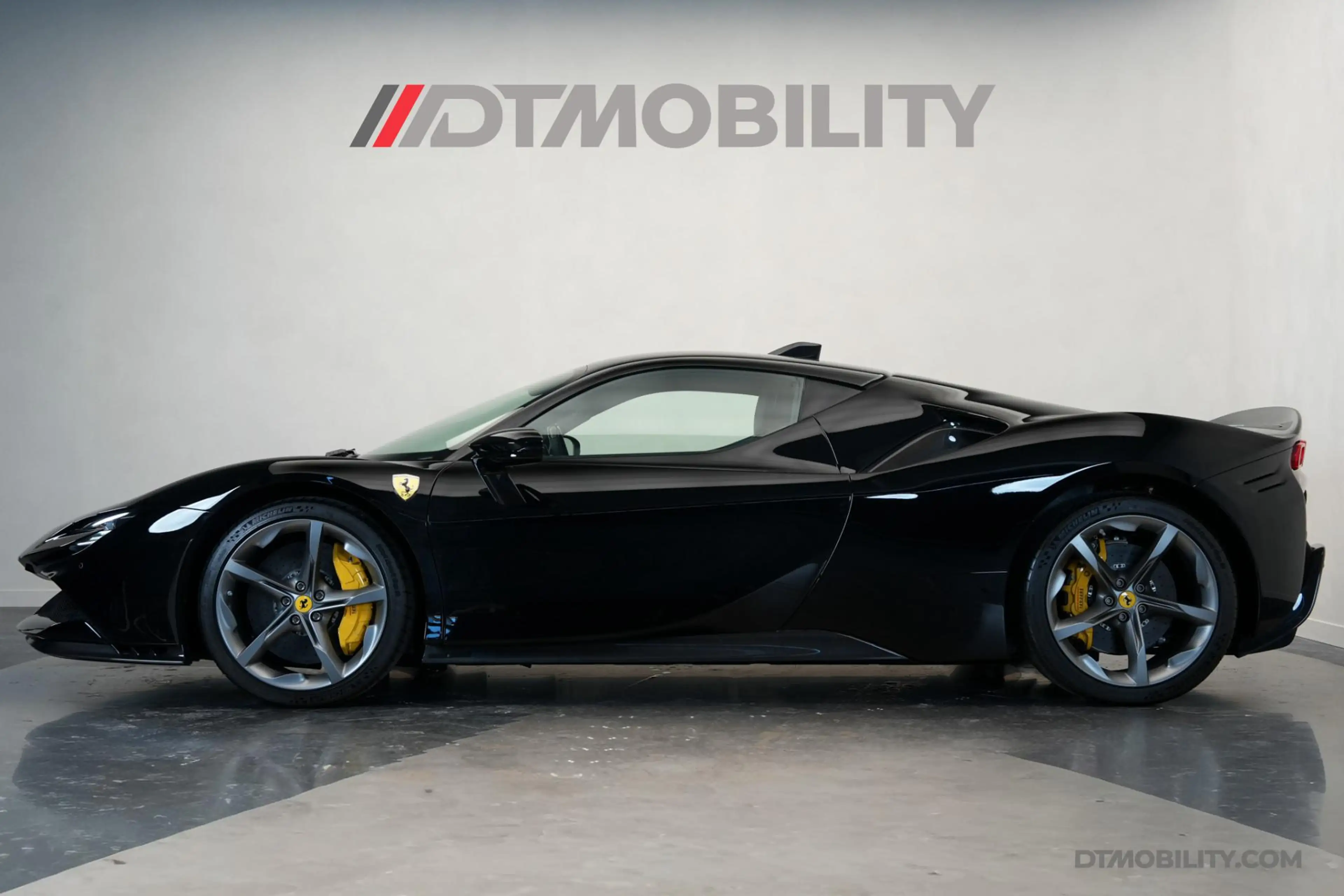 Ferrari SF90 Stradale 4.0 V8 | Assetto Fiorano | Daytona Racing seats | — photo 8
