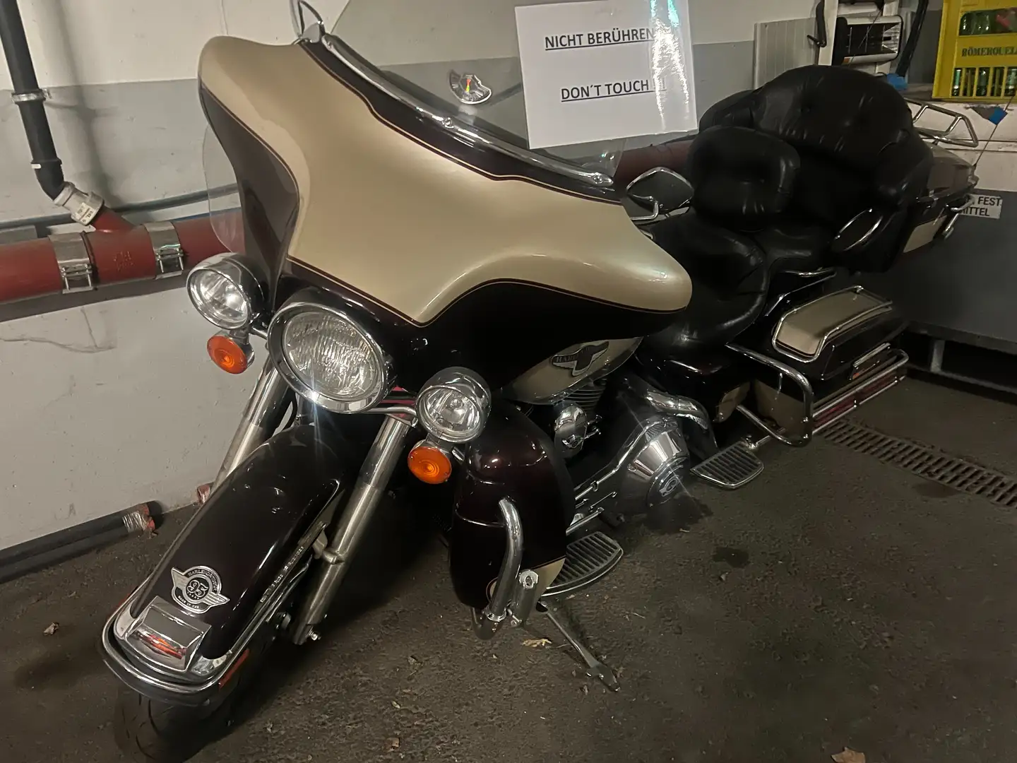 Harley-Davidson Electra Glide FLT 95Th Year Edition Brązowy - 1