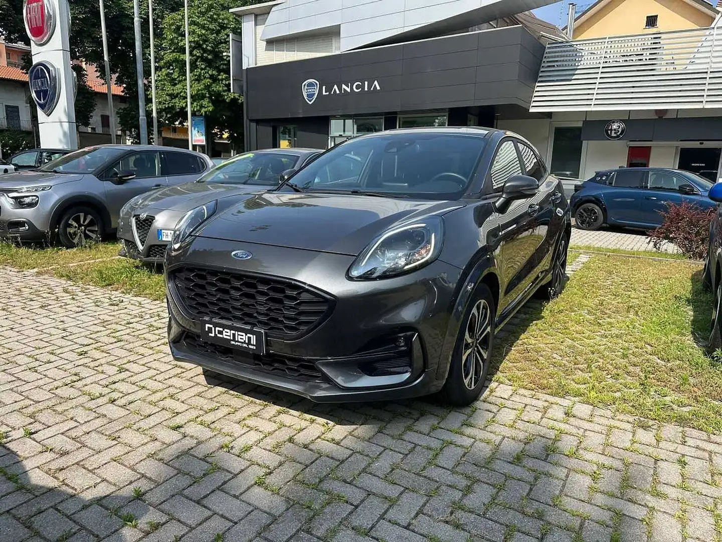 Ford Puma 1.0 EcoBoost Hybrid 125 CV S&S ST-Line Grigio - 1