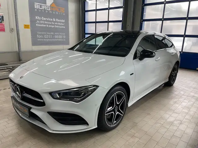 Mercedes-Benz CLA 250e EDITION/AMGLINE/BURM/PANO/NIGHT/LED