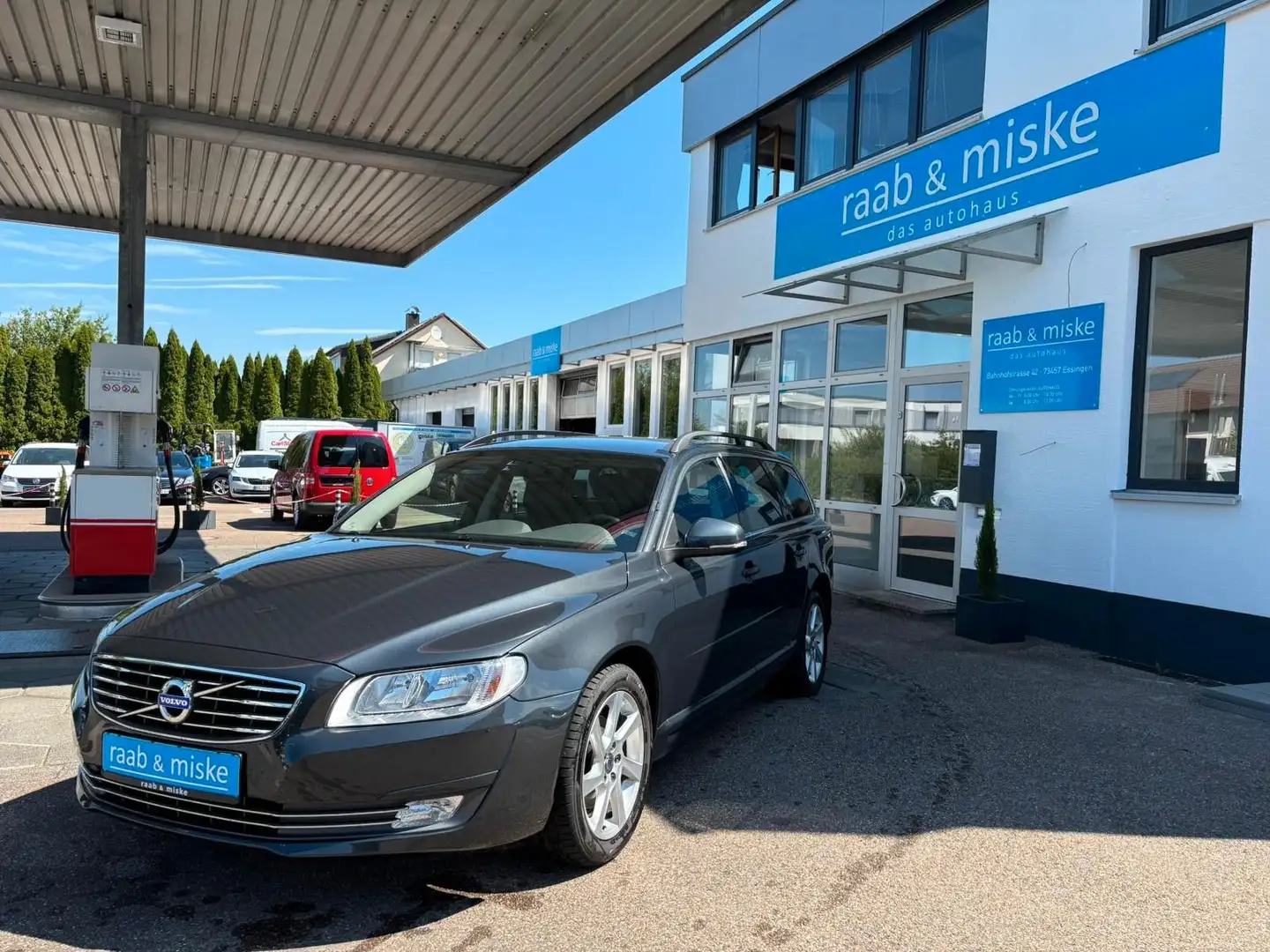 Volvo V70 Kombi Momentum *AHK/PDC/SHZ/Bluetooth* Gris - 1