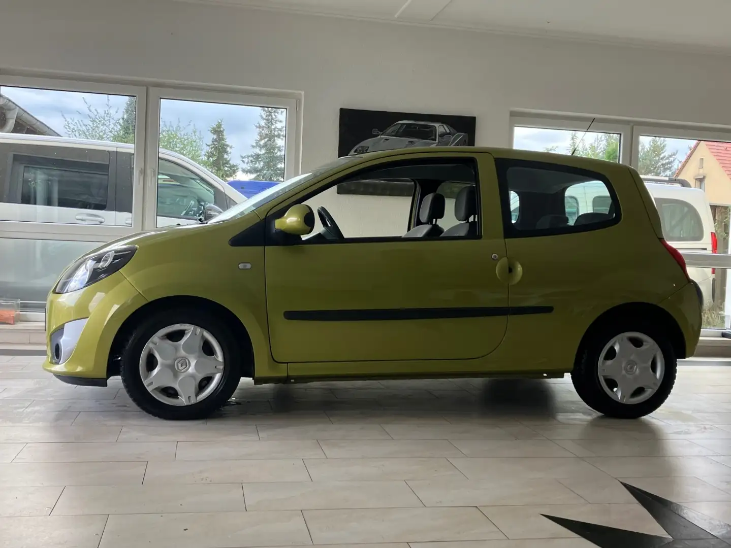 Renault Twingo 1.2 Expression Gelb - 2